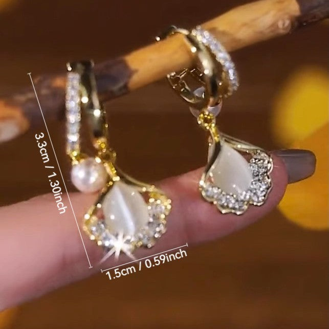 Ginkgo Leaf Earrings For Women In Retro Style, Real Gold Plated With Copper Ear Pins