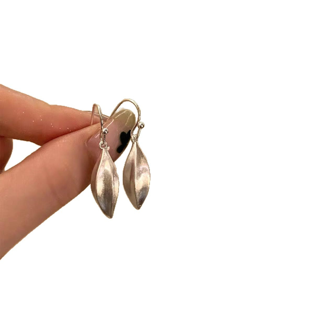 Leaf Earrings For Women Featuring 925 Sterling Silver Ear Pins In Simple Style With Silver Alloy Design