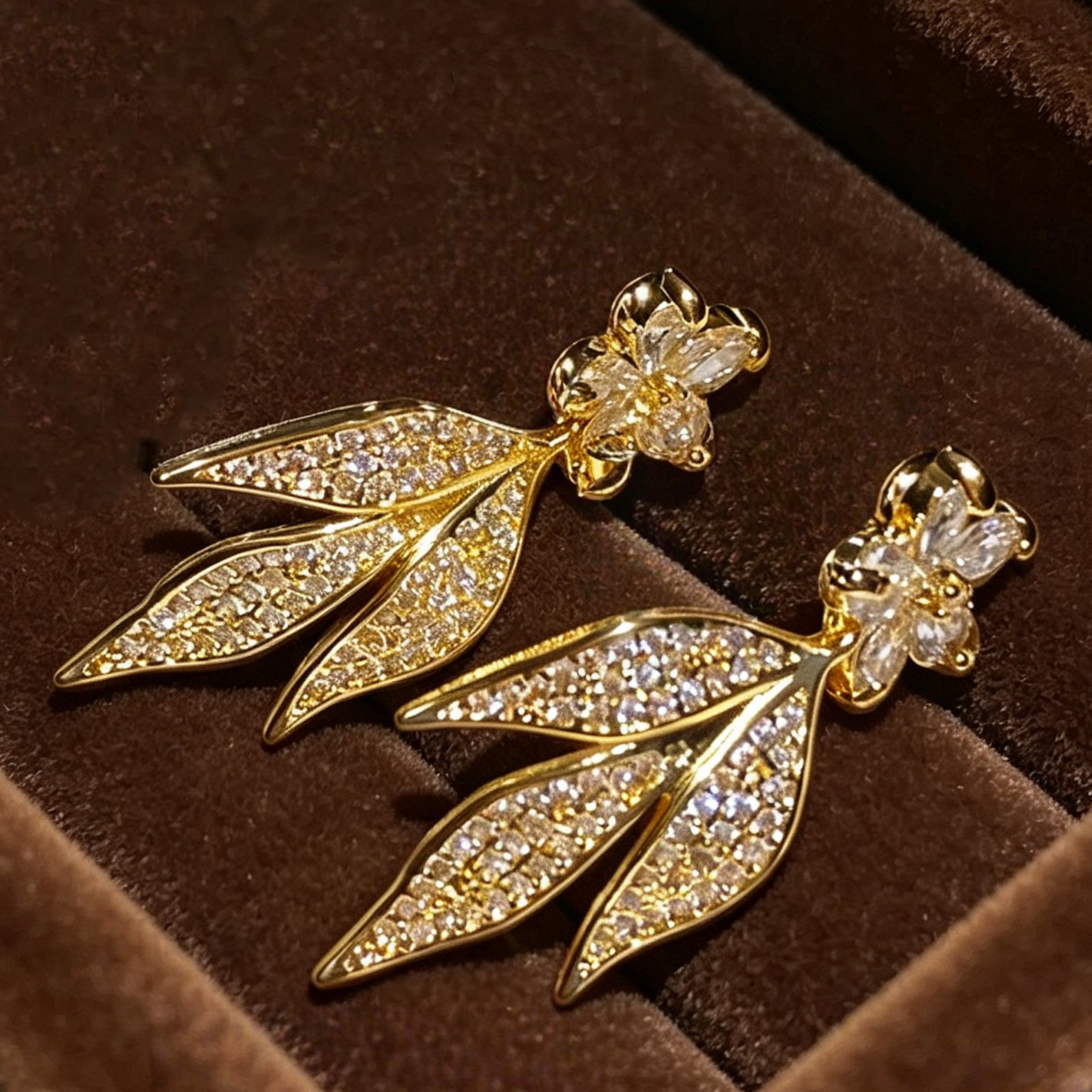 Maple Leaf Stud Earrings For Women With Copper Posts Electroplated And Real Gold Plated Featuring Zircon Inlay