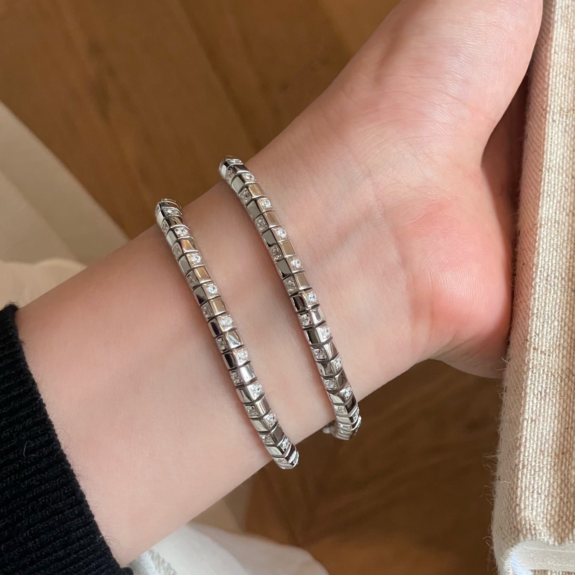 Checkered Bracelets For Women In 925 Sterling Silver With Electroplated Gold Plating And Zircon Inlay
