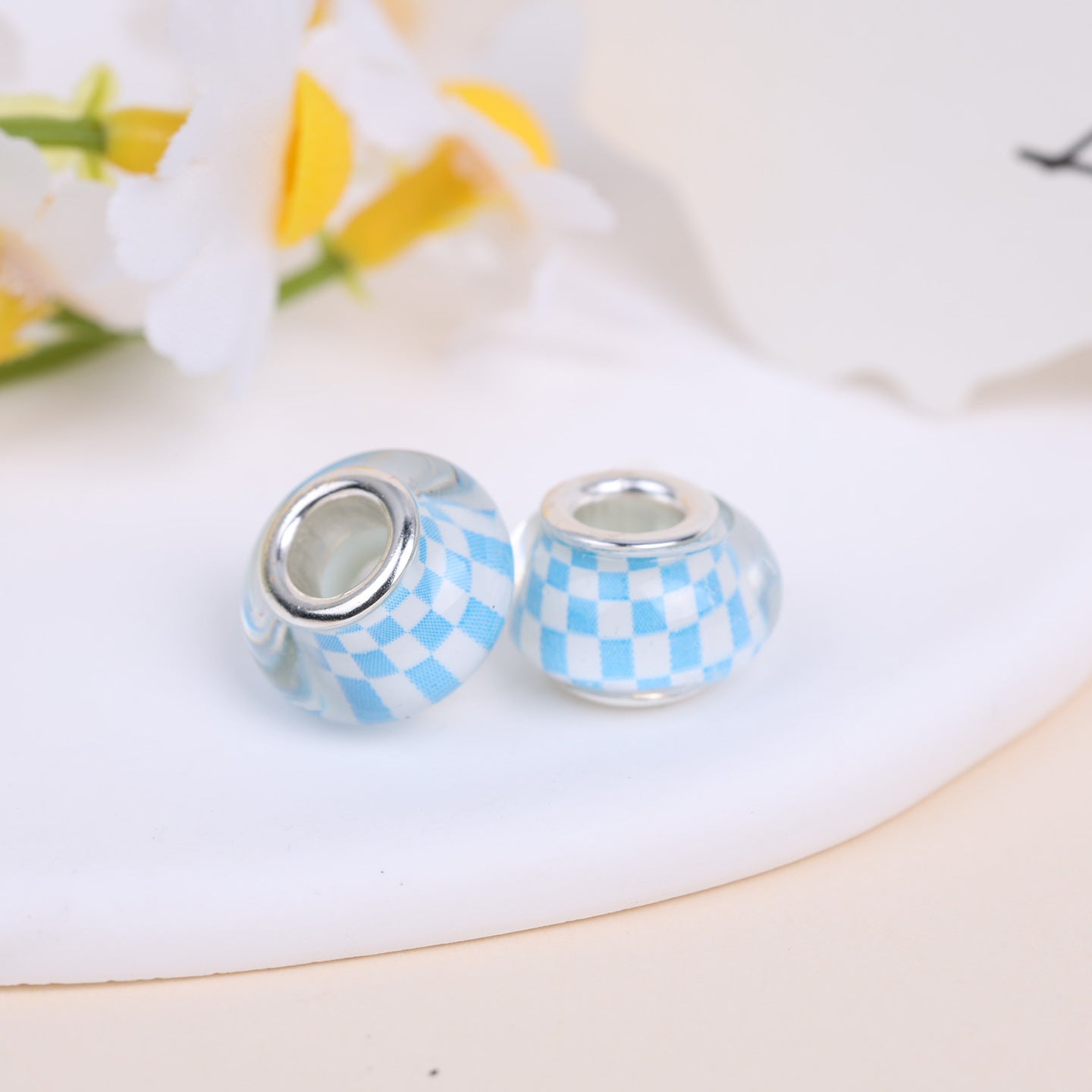 Maya Resin Beads With Epoxy Inlay, Jewelry Accessories In Commute Style, Available In Colour
