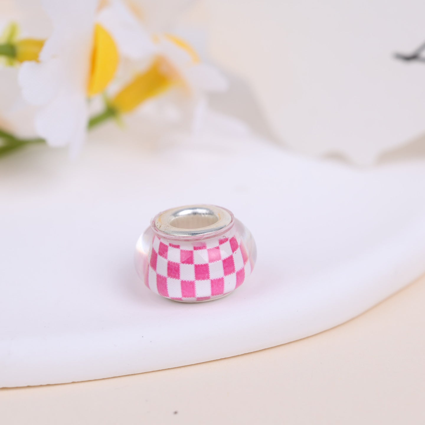 Maya Resin Beads With Epoxy Inlay, Jewelry Accessories In Commute Style, Available In Colour