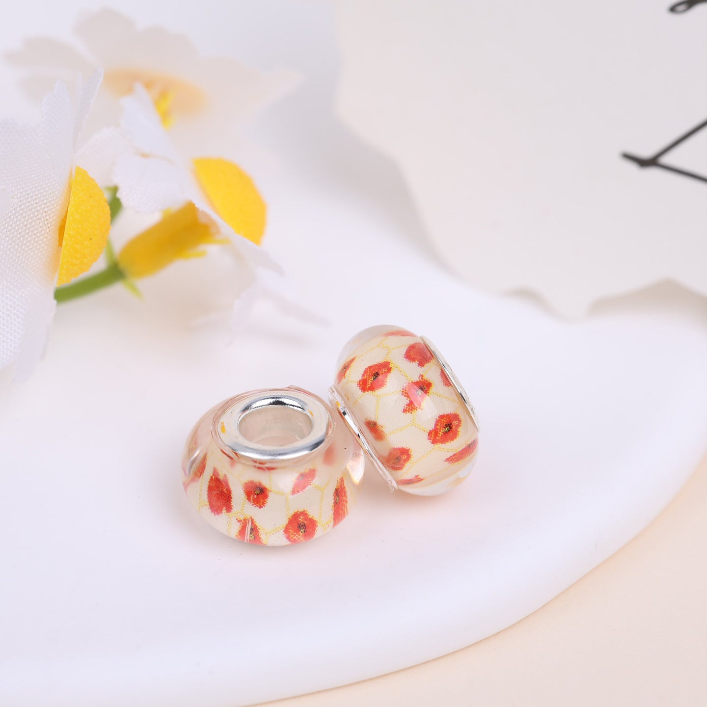 Maya Resin Beads With Epoxy Inlay, Jewelry Accessories In Commute Style, Available In Colour
