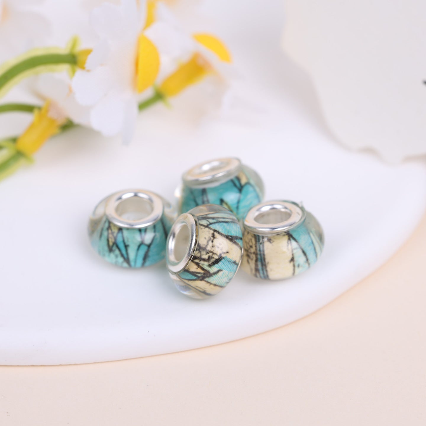 Maya Resin Beads With Epoxy Inlay, Jewelry Accessories In Commute Style, Available In Colour