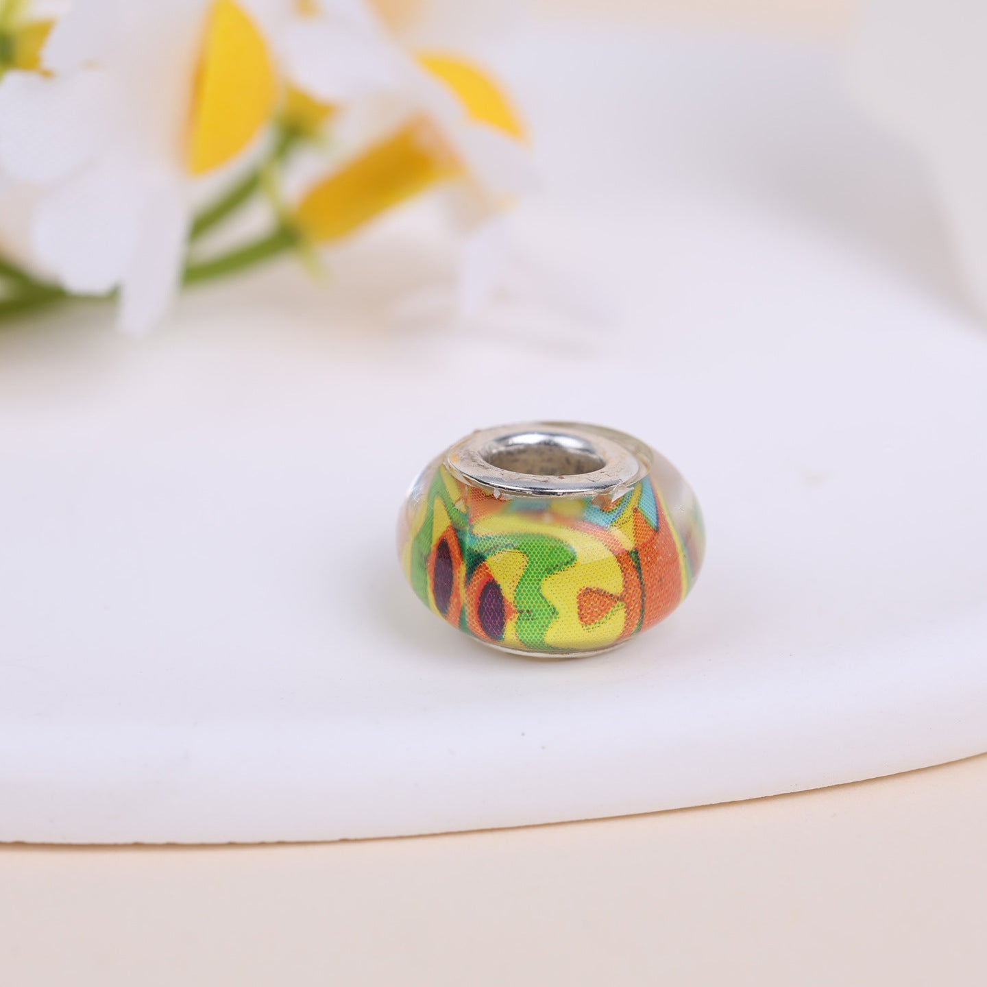 Maya Resin Beads With Epoxy Inlay, Jewelry Accessories In Commute Style, Available In Colour