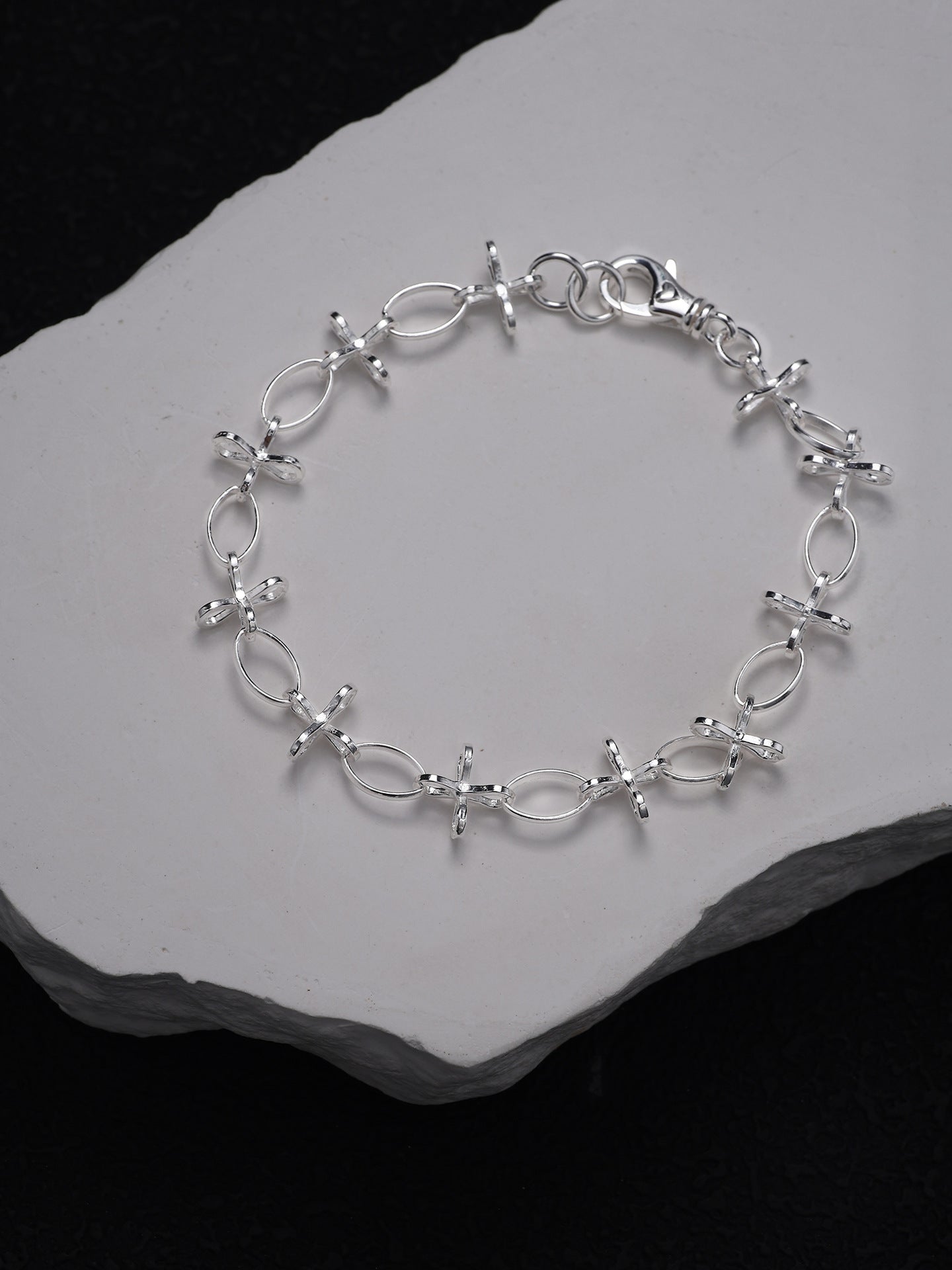 Asymmetrical Bow Tie Bracelet For Women In Simple Style, Electroplated 925 Sterling Silver Chain