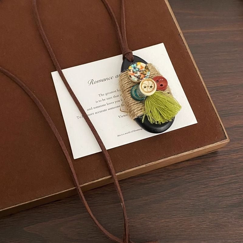 Ethnic Style Pendant Necklace For Women With Wood Braid Pendant In Coffer Color, Mixed Materials