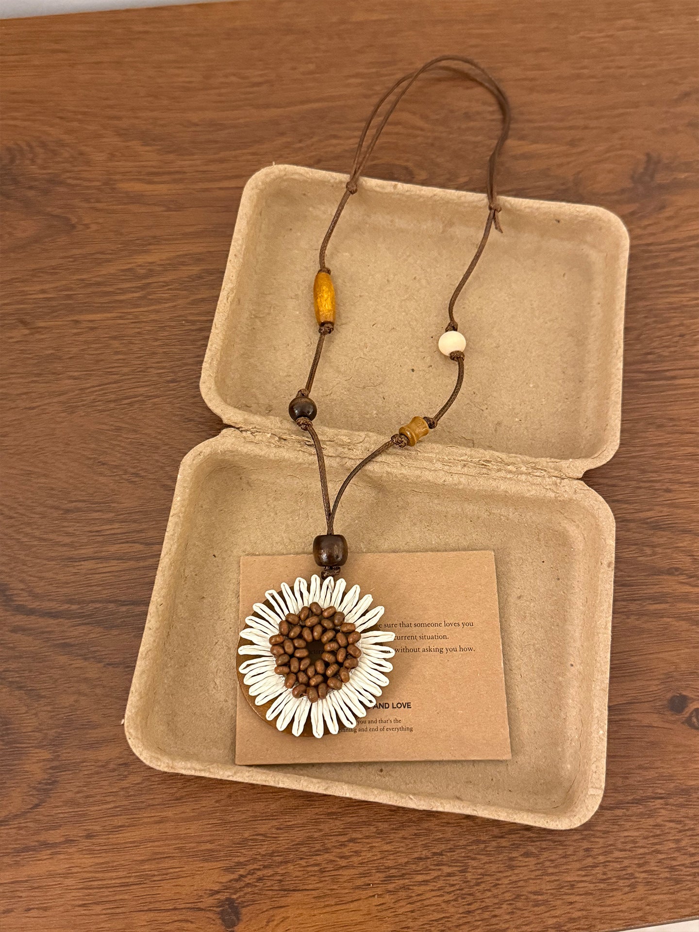 Ethnic Style Beading Flowers Pendant Necklace For Women, Perfect For Casual Wear