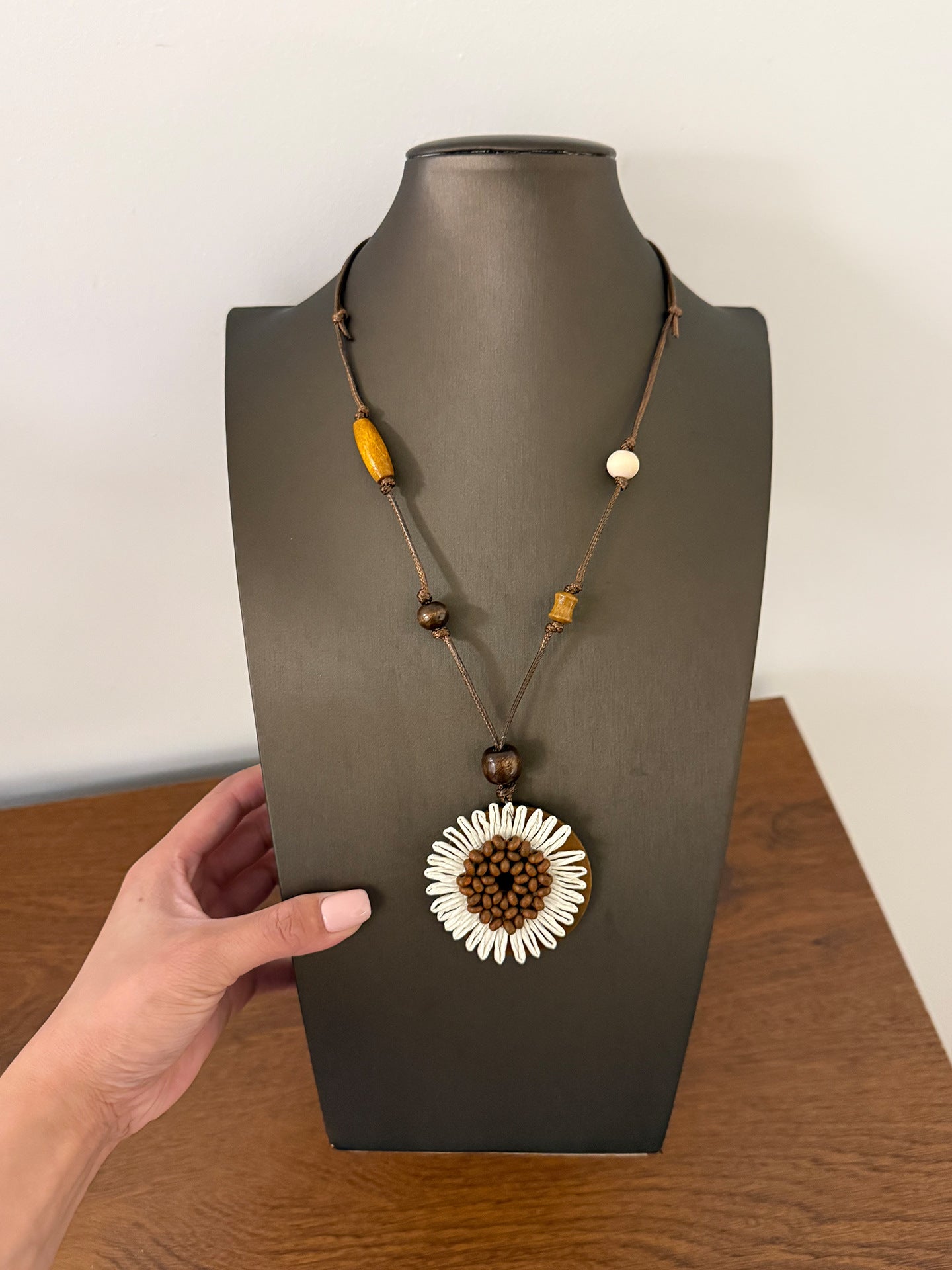 Ethnic Style Beading Flowers Pendant Necklace For Women, Perfect For Casual Wear