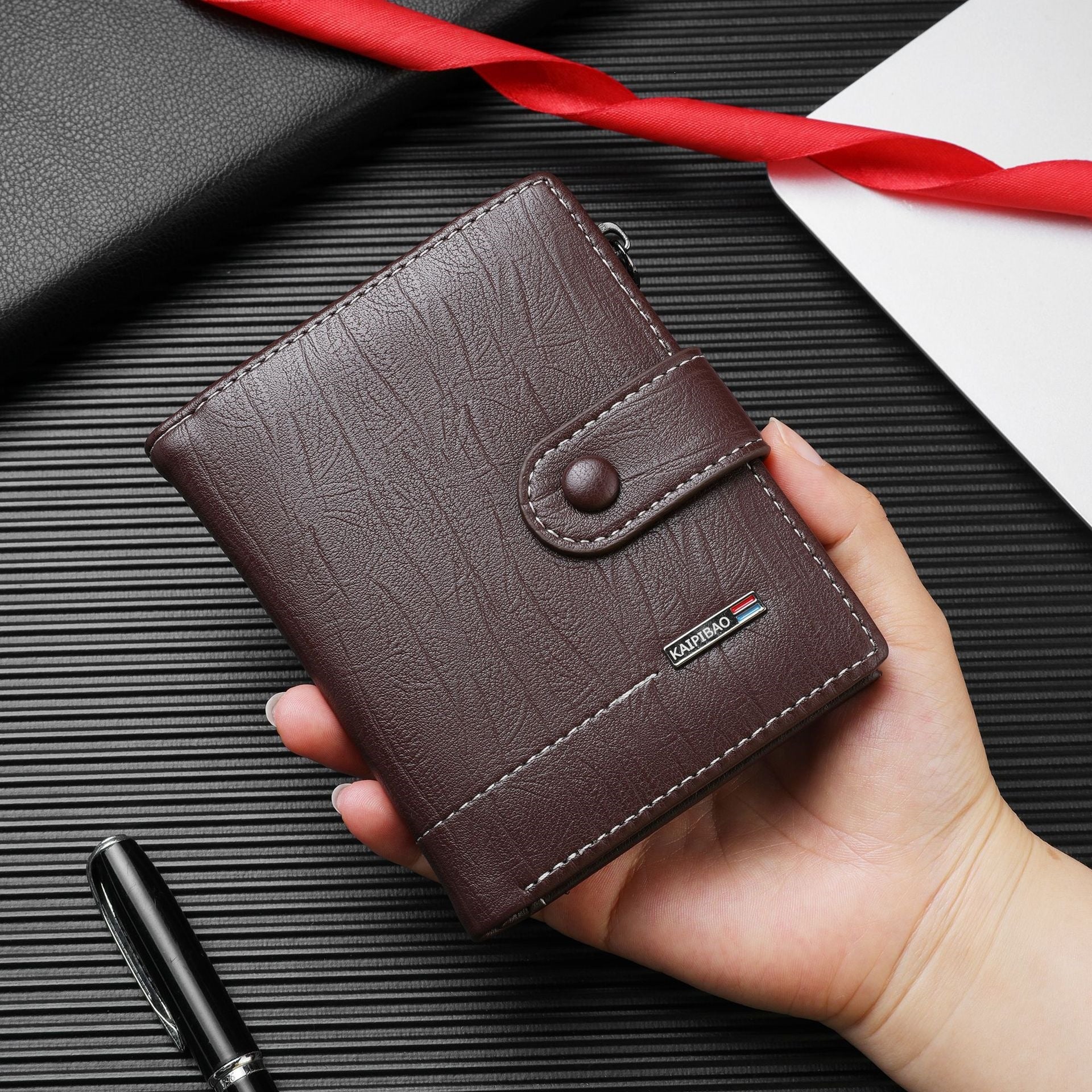 Men's Solid Color Coin Purse In Polyester With Sewing Thread, Water Resistant, Suitable For  Spring And Summer