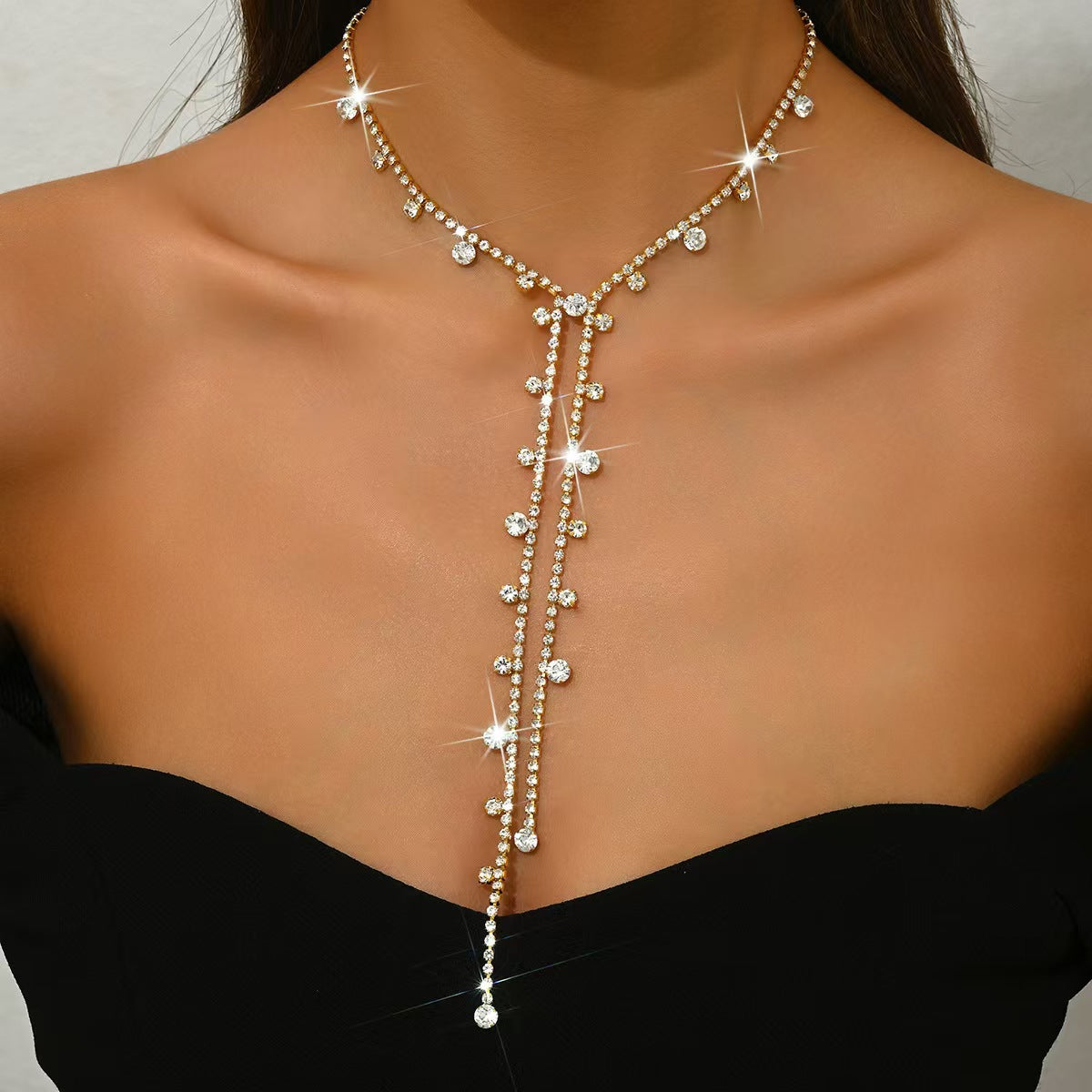 Gold Tassel Long Necklace For Women With Copper Pendant And Rhinestone Inlay, Made Of 304 Stainless Steel