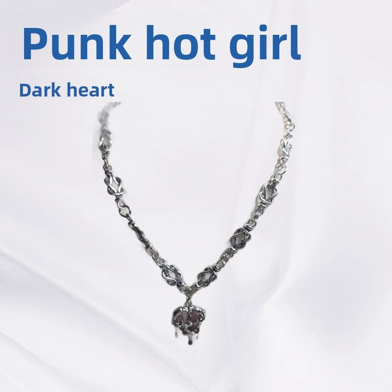 Heart Shape Punk Sweater Chain Necklace In Electroplated Zinc Alloy, Featuring Alloy Pendant, Unisex Design