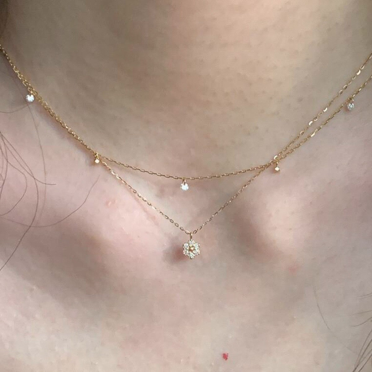 Sweet Double Layer Flowers Necklace For Women With Electroplated Copper And Rhinestone Tassel Design