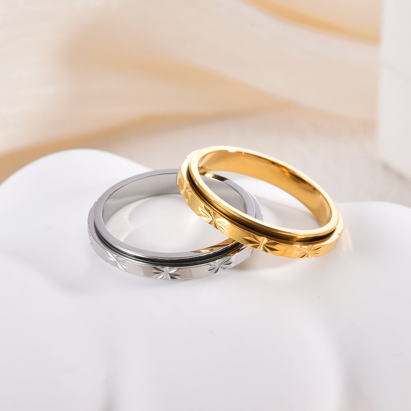 Faceted Star Titanium Steel Ring For Women In Gold Color