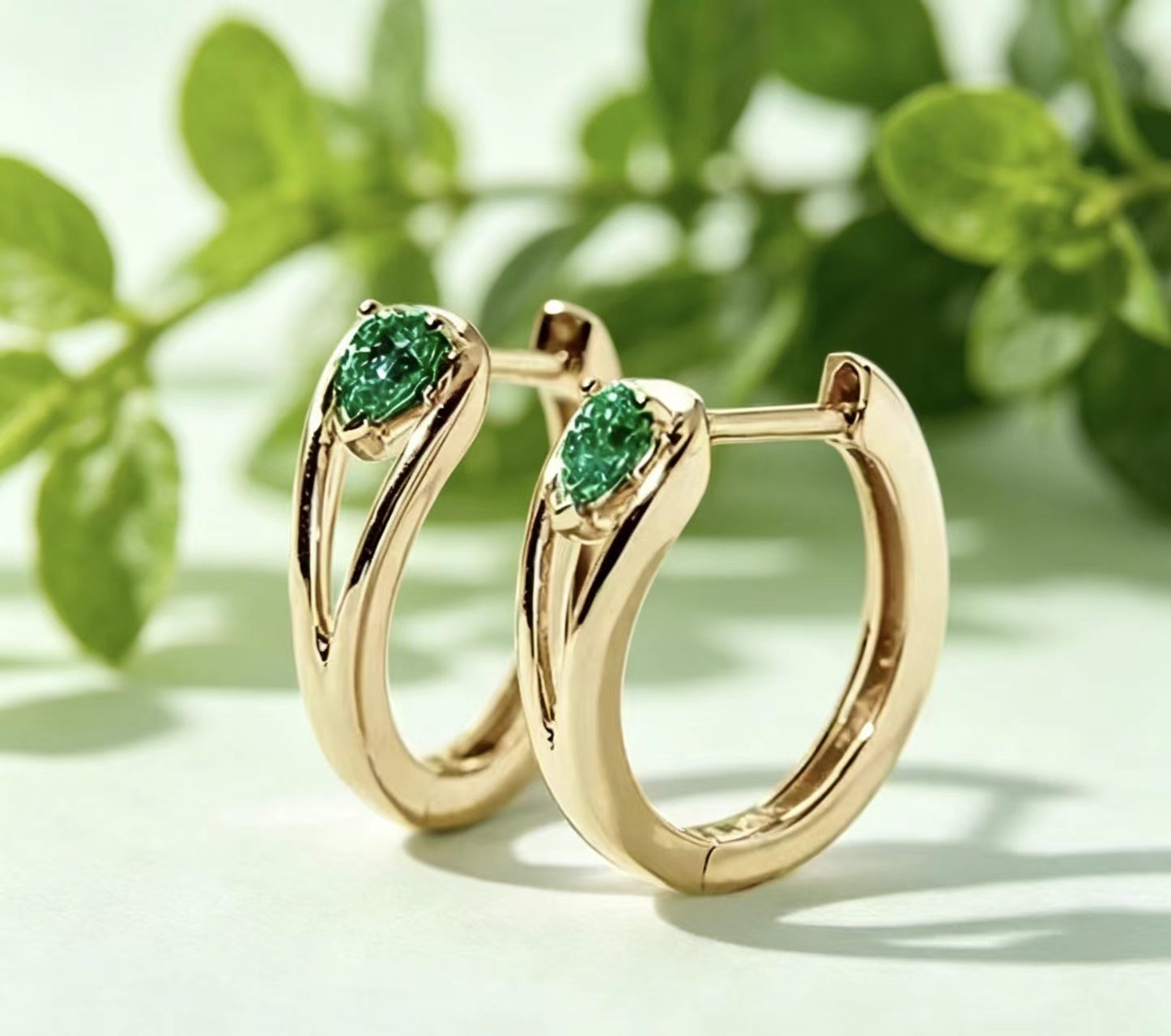 Gold Circle Earrings For Women In New Style With Copper Ear Pins