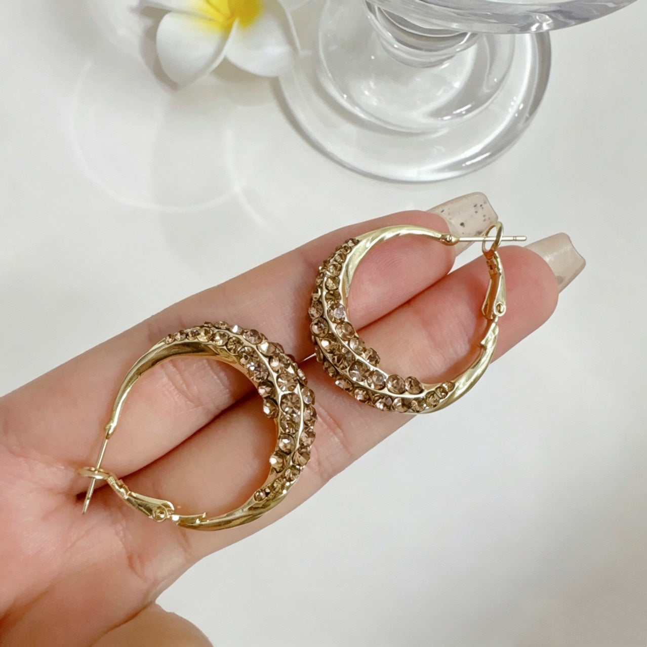 Basic Hoop Earrings Circle Pattern For Women With 925 Sterling Silver Alloy Posts In Gold