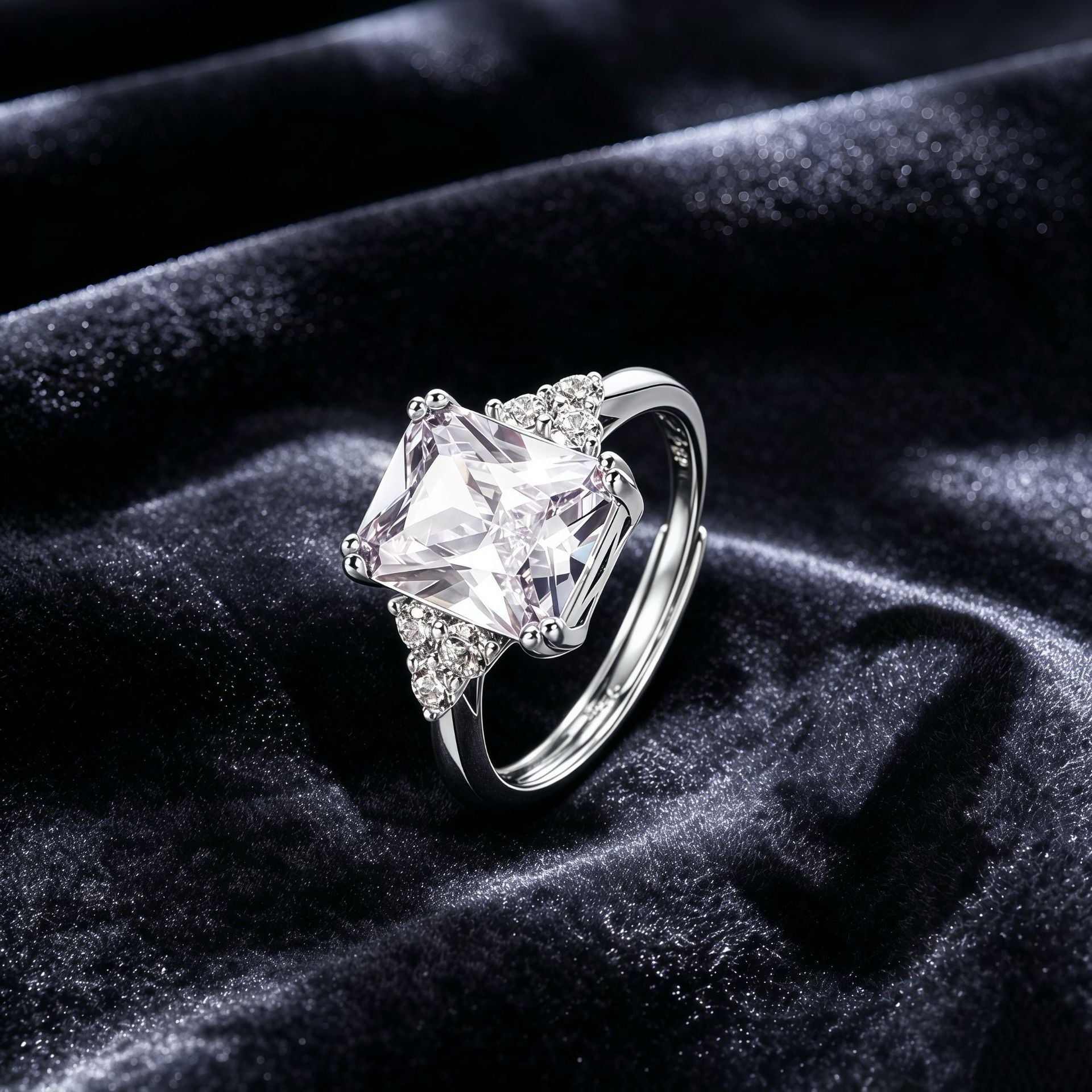 Exaggerated Horse Eye Open Ring In 925 Sterling Silver With Zircon Inlay, Unisex Design