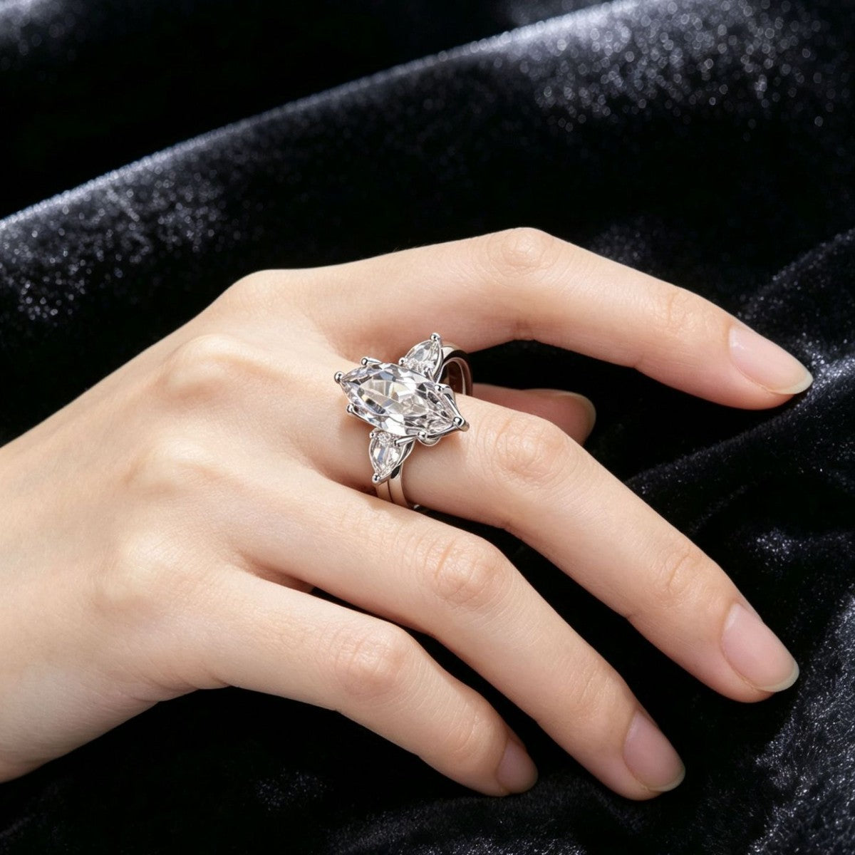 Exaggerated Horse Eye Open Ring In 925 Sterling Silver With Zircon Inlay, Unisex Design
