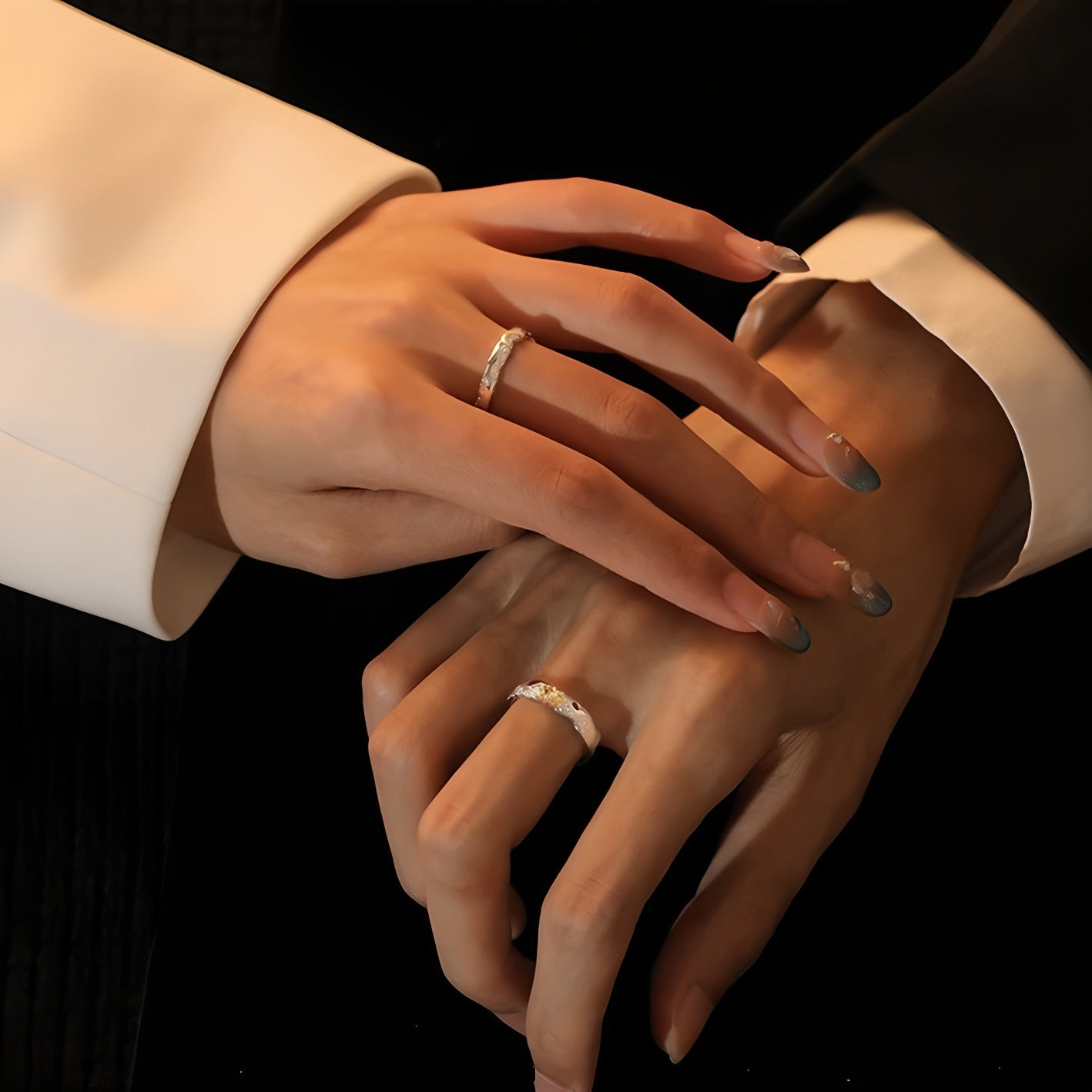 Couple Sun Rings In Copper With Electroplated Gold Plating Process, 1 Pair Ideal For Birthday Gifts