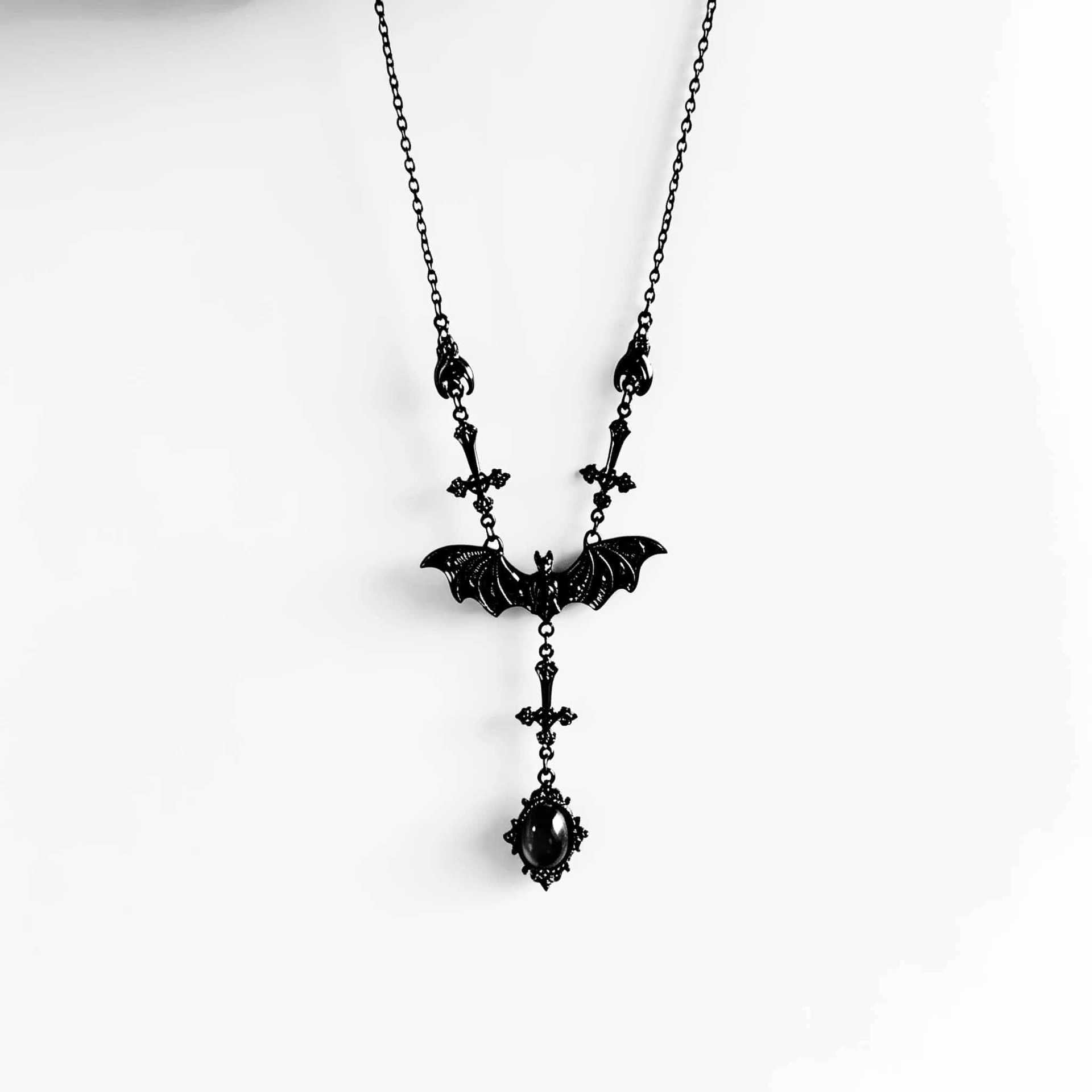 Gothic Red Bat Necklace For Women With Alloy Cable Chain And Artificial Crystal Inlay