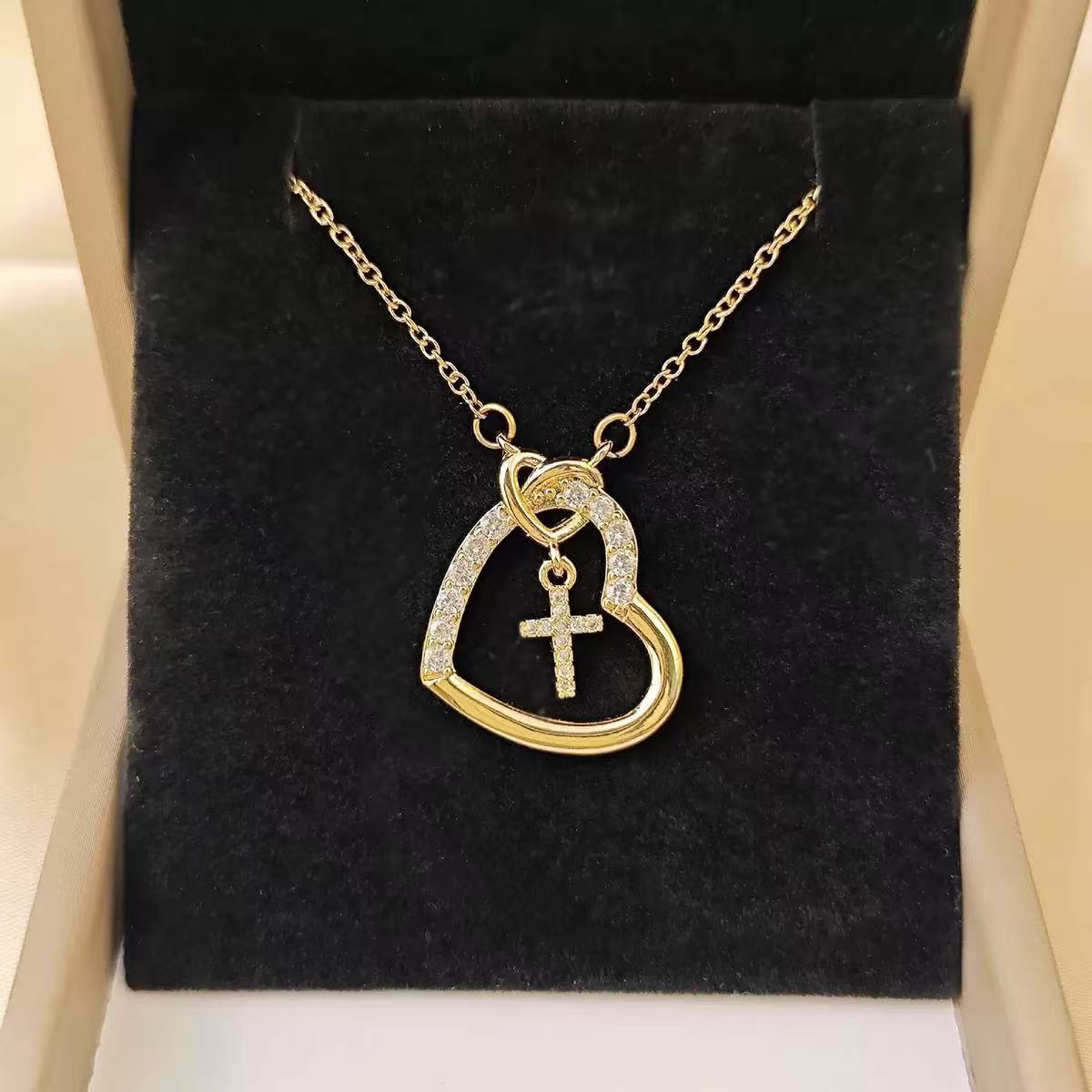 Heart Shape Pendant Necklace For Women In Real Gold Plated Brass With Zircon Inlay, 304 Stainless Steel Chain