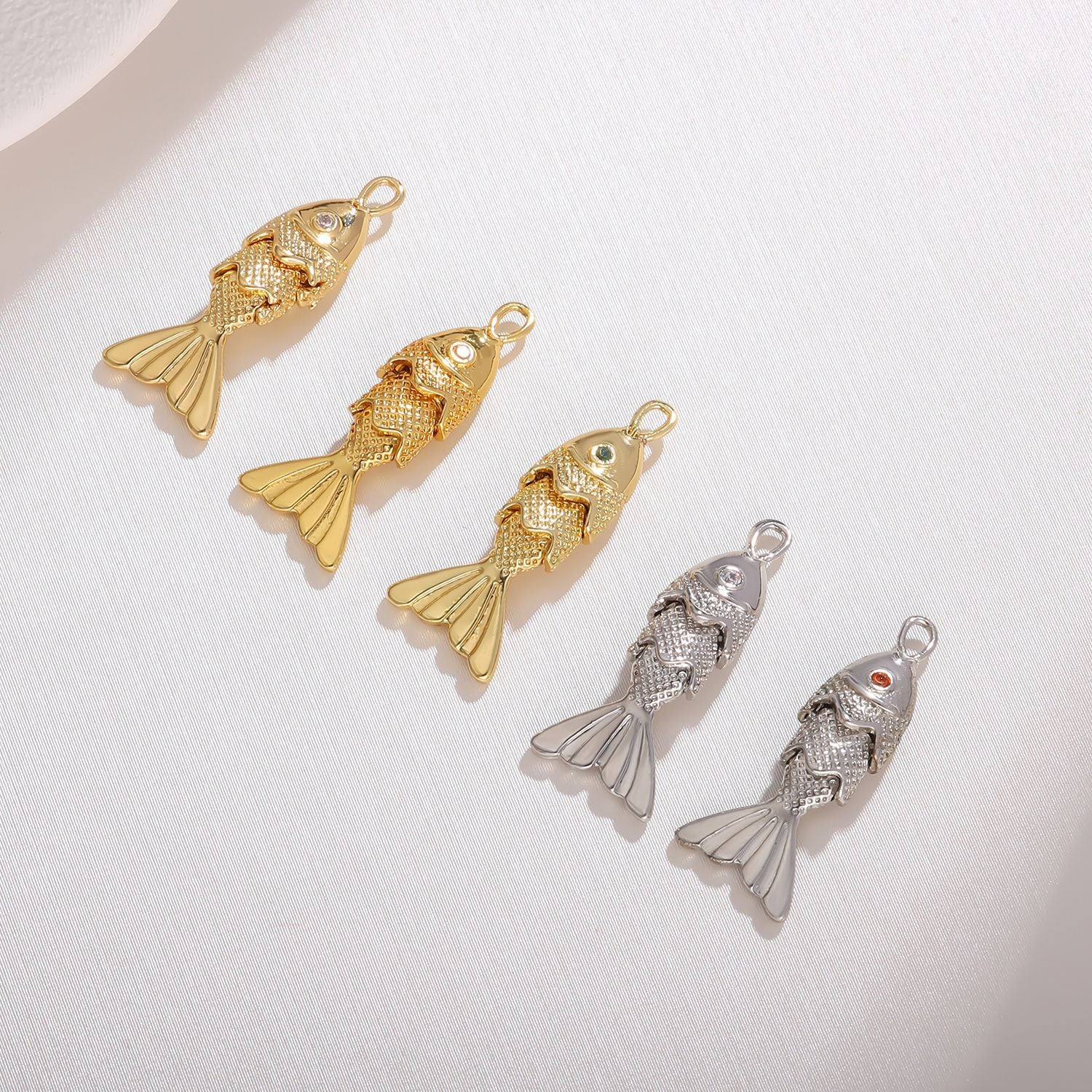 Copper Fish Pendant Electroplated With 18K Real Gold Plated And Zircon Inlay, Commute Style Jewelry Accessory