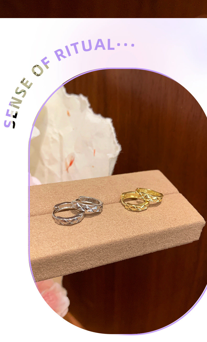 Lingge Exaggerated Clip Earrings For Women In Silver Plated Copper With Electroplated Gold Finish