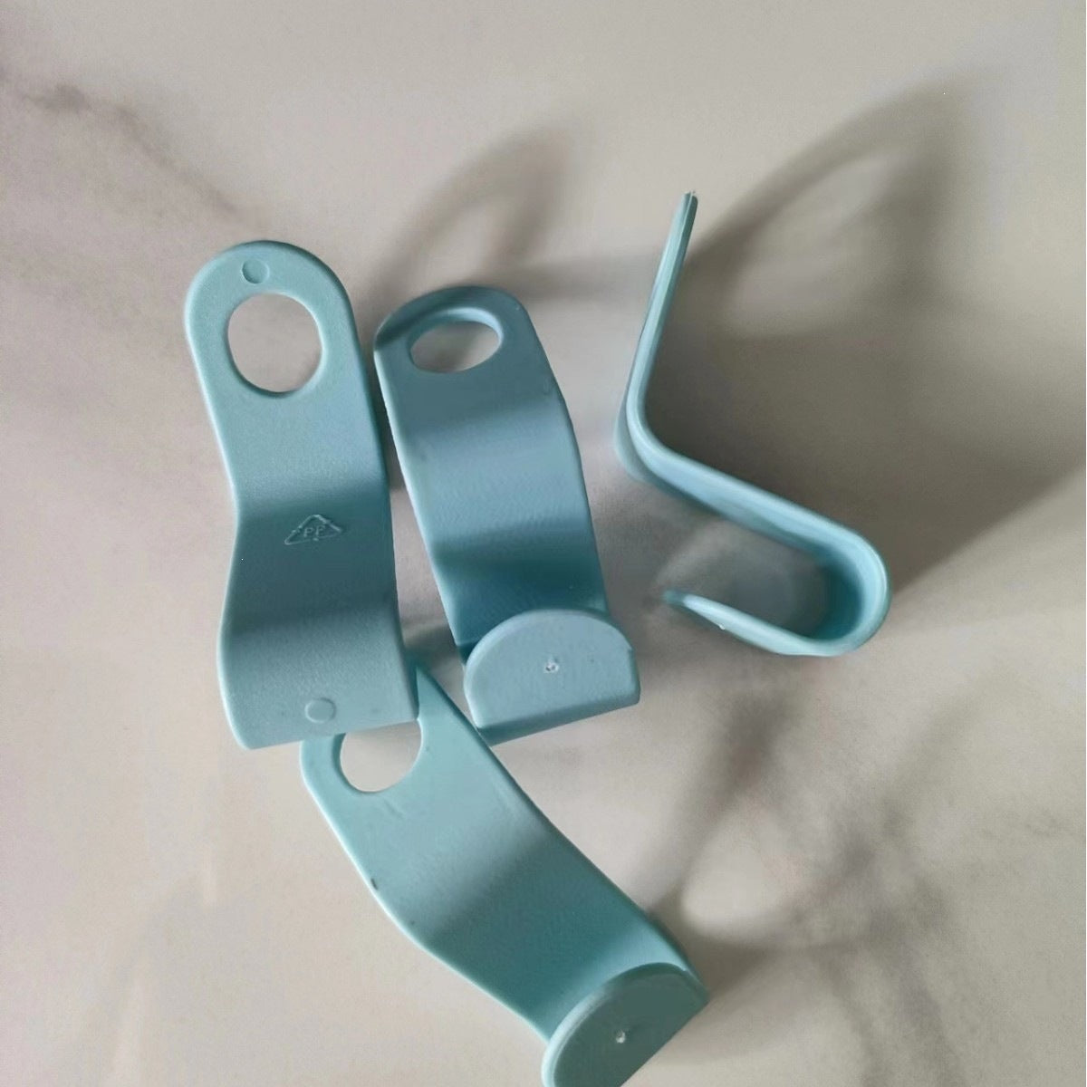 Modern Style Plastic Hooks With Buckle Craft, White Storage & Cleaning Wall Hooks For Organized Spaces