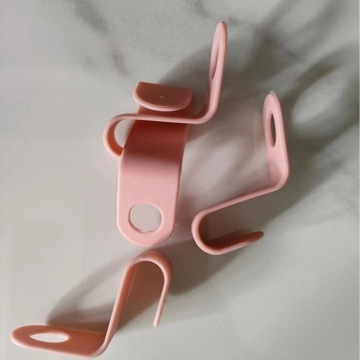 Modern Style Plastic Hooks With Buckle Craft, White Storage & Cleaning Wall Hooks For Organized Spaces
