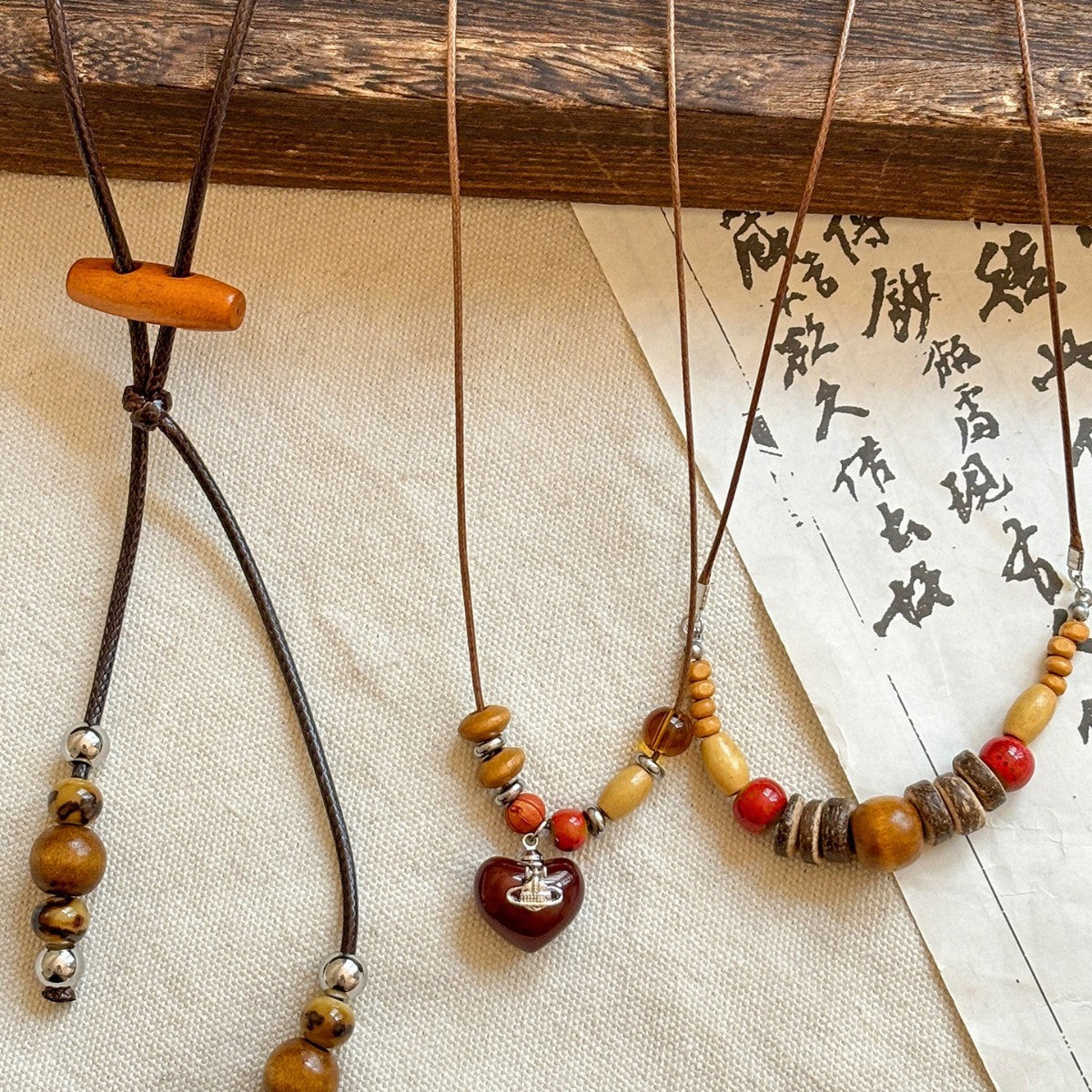 Ethnic Style Pendant Necklace For Women With Wood Pendant And Beaded Chain In Mixed Materials