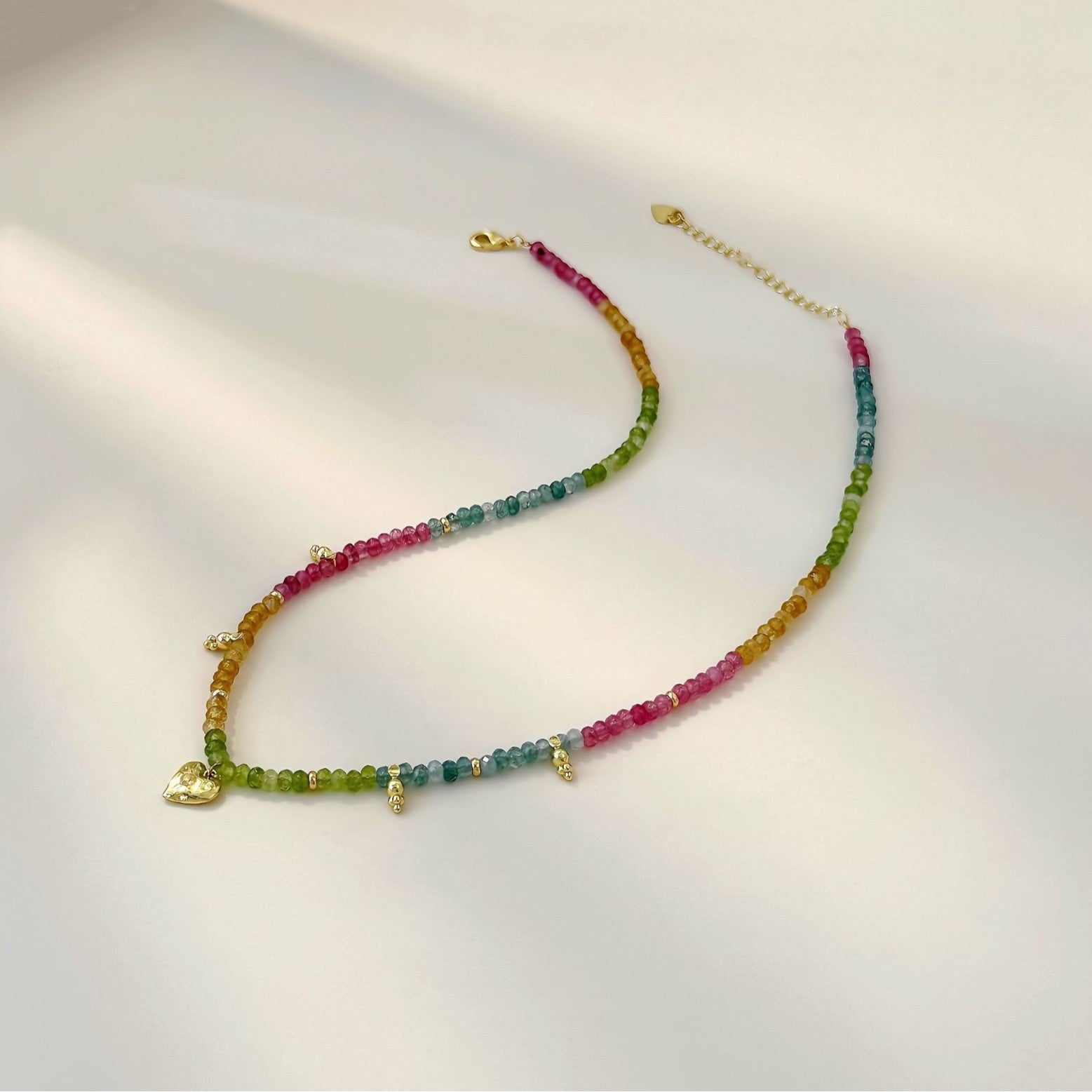 Heart Shape Tourmaline Choker Necklace For Women With Alloy Chain And Electroplated Finish Featuring Alloy Pendant