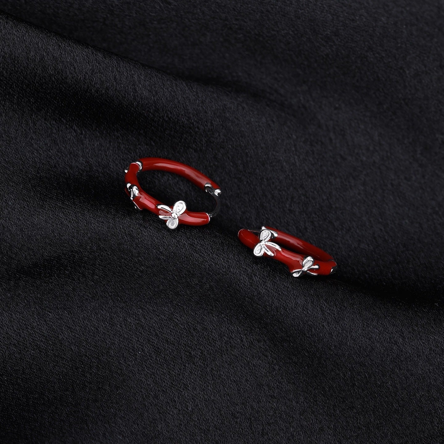 Bow Tie Enamel Earrings For Women In Retro Style With 925 Sterling Silver Ear Pins And Real Gold Plating