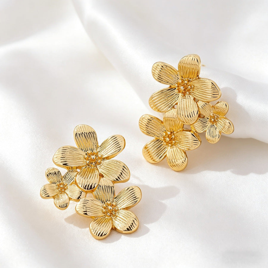Exaggerated Flowers Tassel Earrings For Women With 304 Stainless Steel Studs And Electroplated Alloy Design