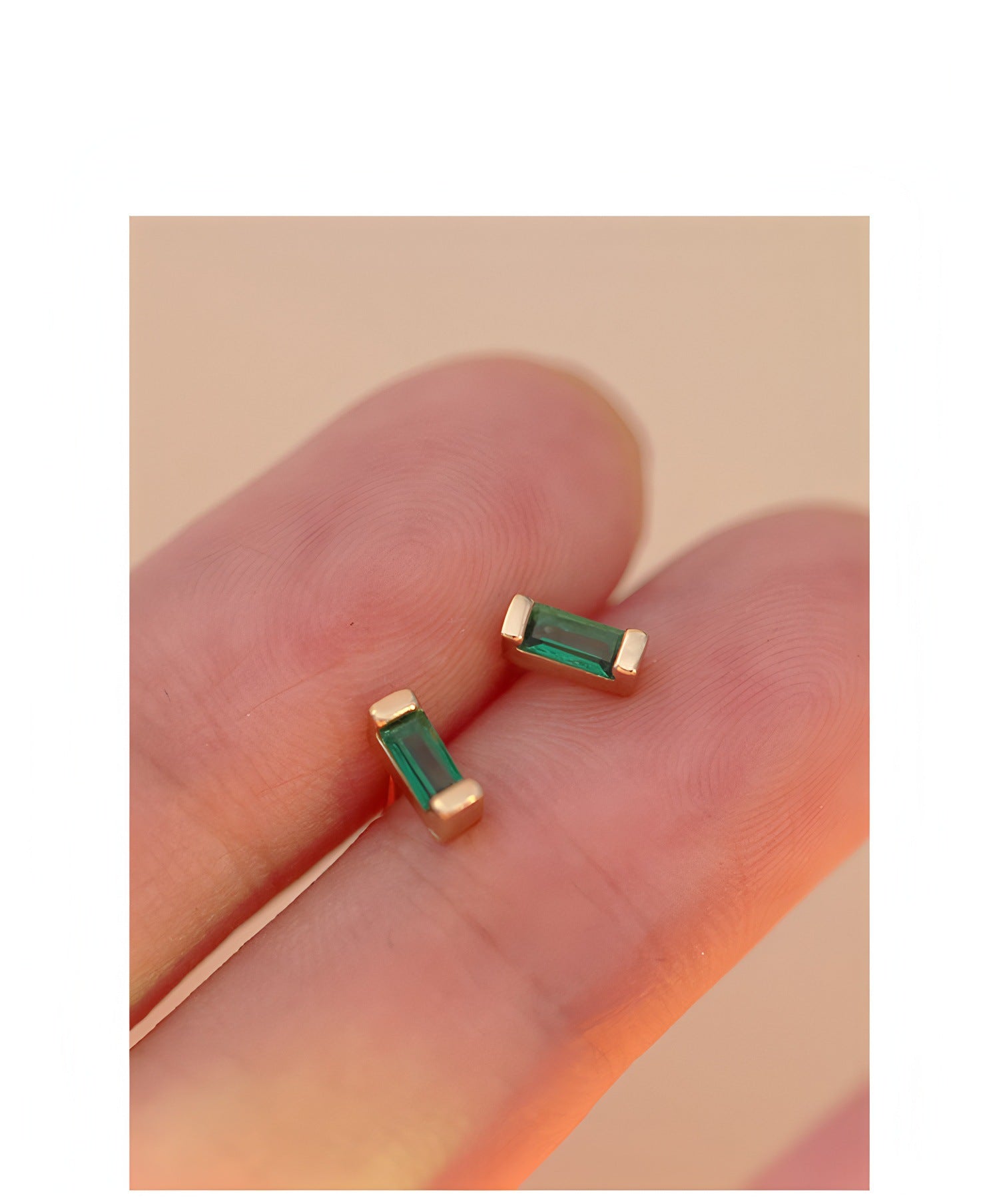Geometric Stud Earrings For Women In Simple Style Featuring Copper Material With May Birthstone Emerald Inlay