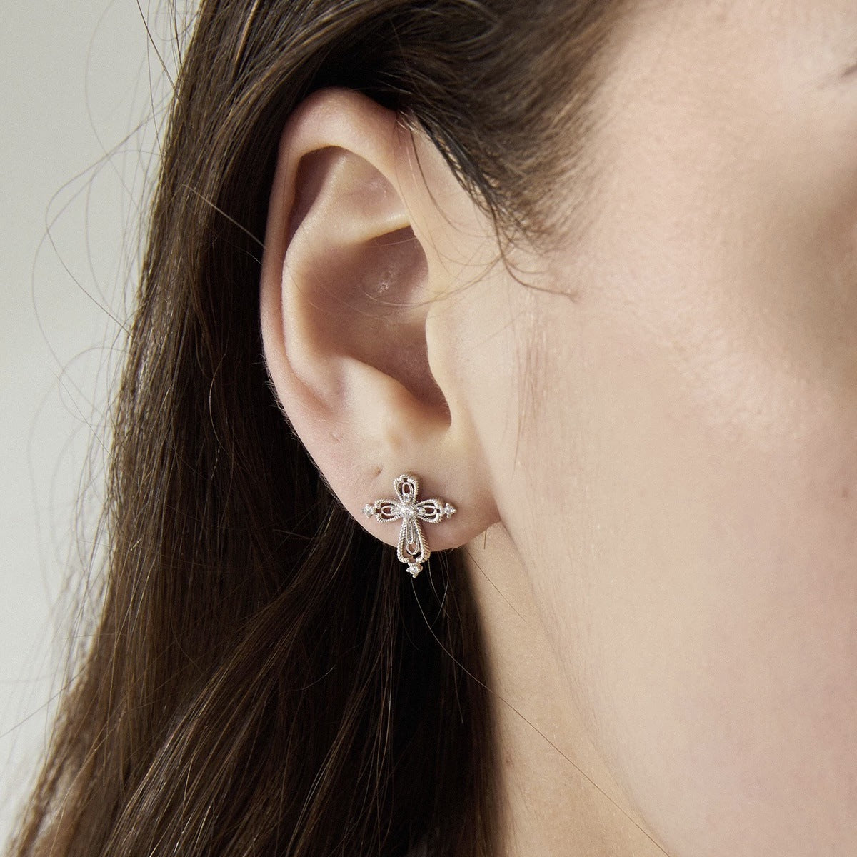 Cross Stud Earrings For Women In Maillard Style Featuring Copper Alloy With Real Gold Plated And Zircon Inlay