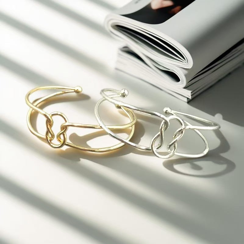 Double Ring Gold Metal Bangle For Women In Simple Style
