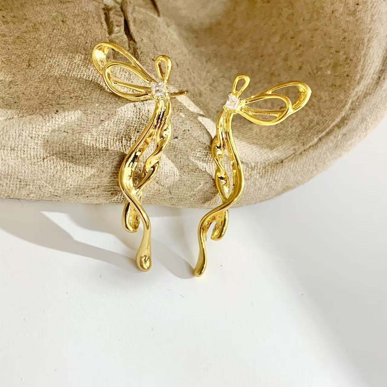 Sweet Style Gold Bow Tie Drop Earrings For Women In Copper With Zircon Inlay