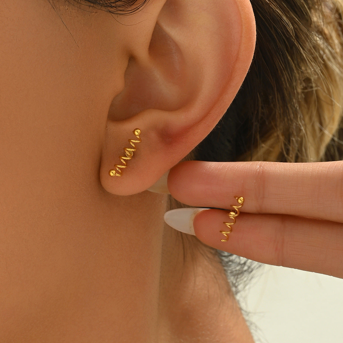 Butterfly Stud Earrings For Women In Sweet Style, Copper Ear Pins With Electroplated Alloy And Zircon Inlay