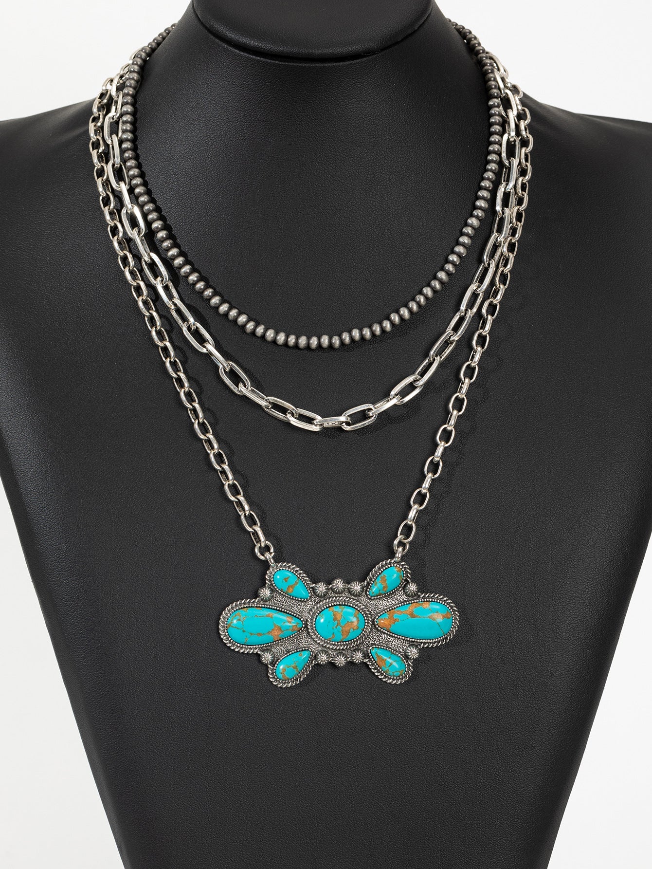 Bohemian Ethnic Necklace For Women With Electroplated Gold Plating And Turquoise Inlay