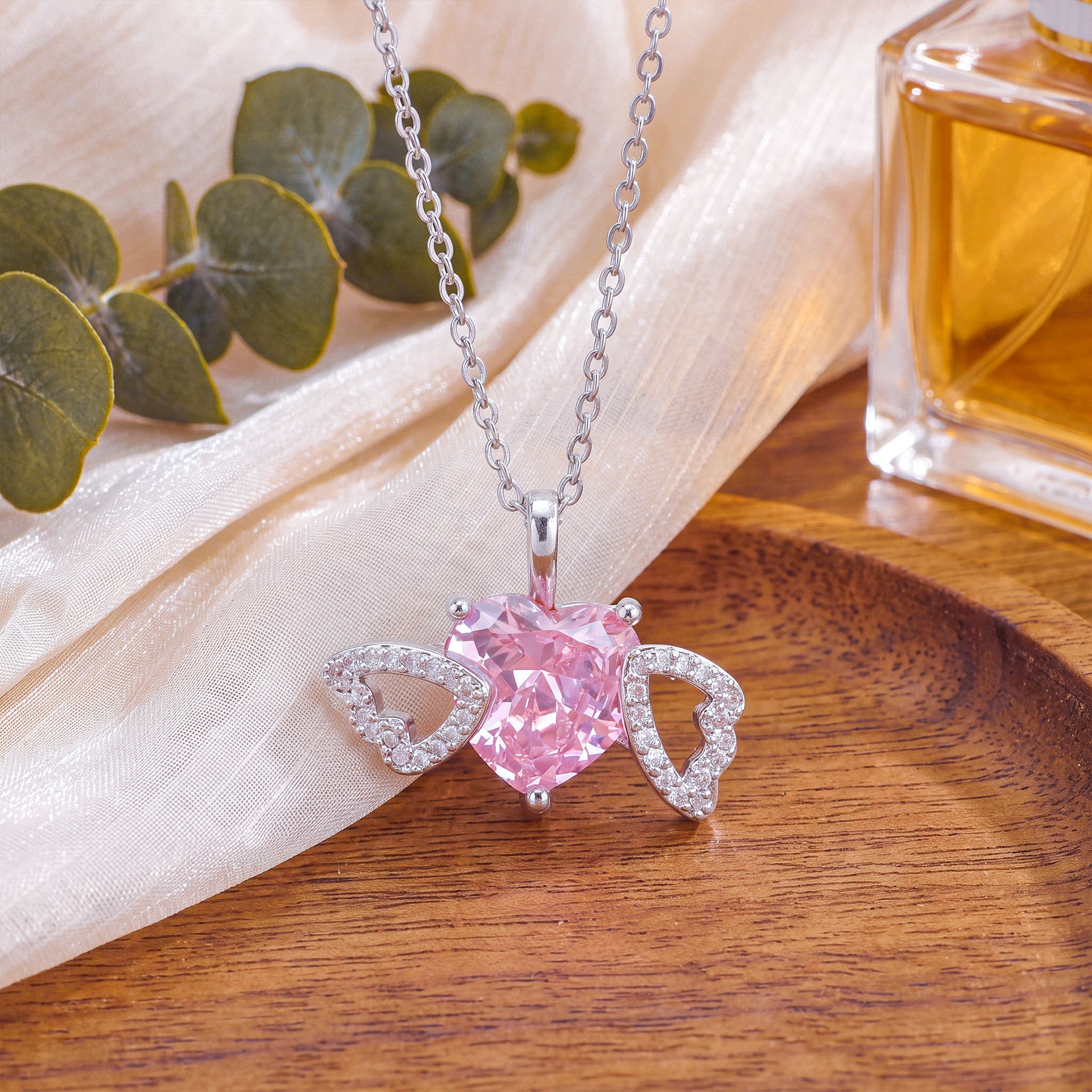 Sweet Heart Shape Necklace For Unisex Featuring Waterproof Non Tarnish Real Gold Plated With Zircon Inlay And Cable Chain