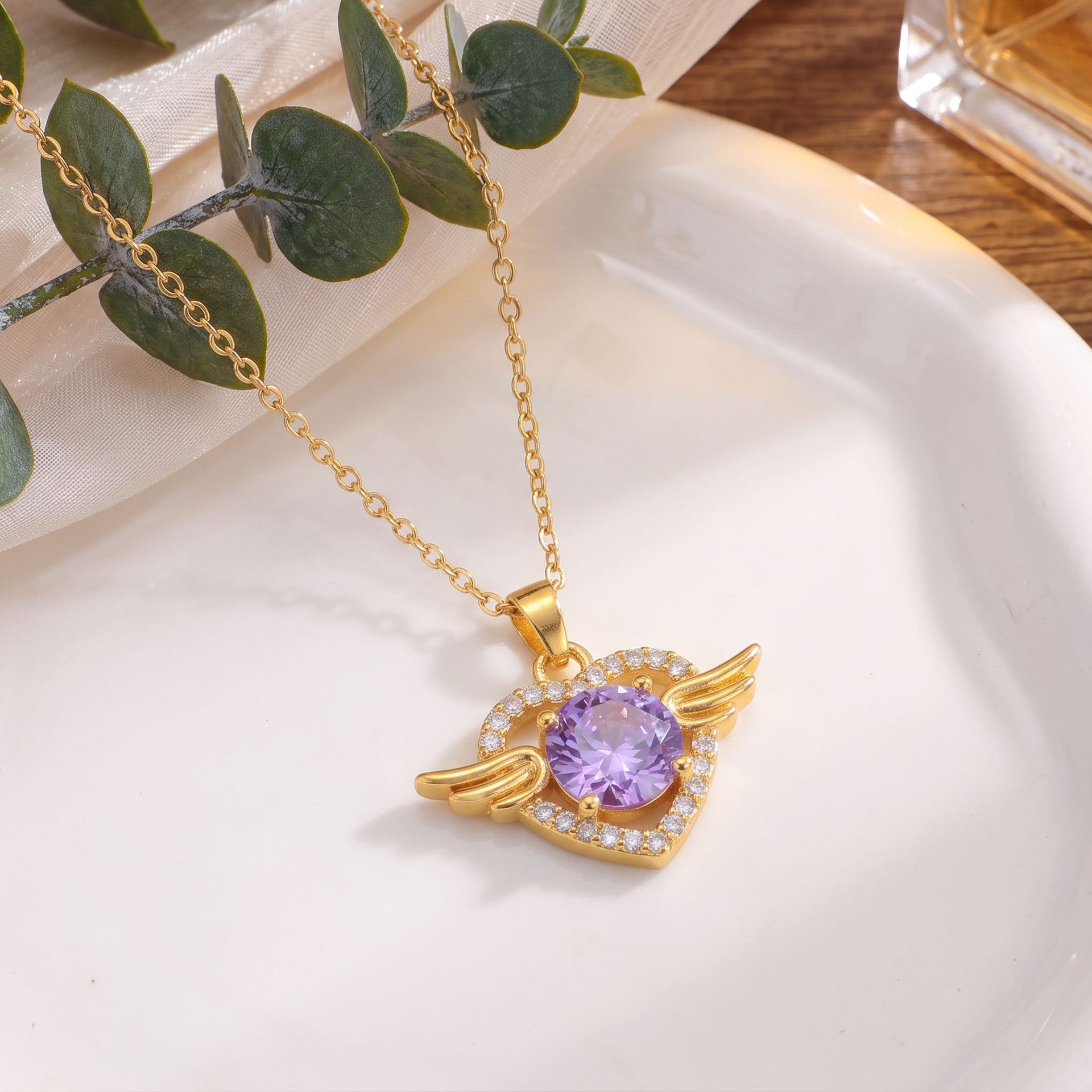 Sweet Heart Shape Necklace For Unisex Featuring Waterproof Non Tarnish Real Gold Plated With Zircon Inlay And Cable Chain