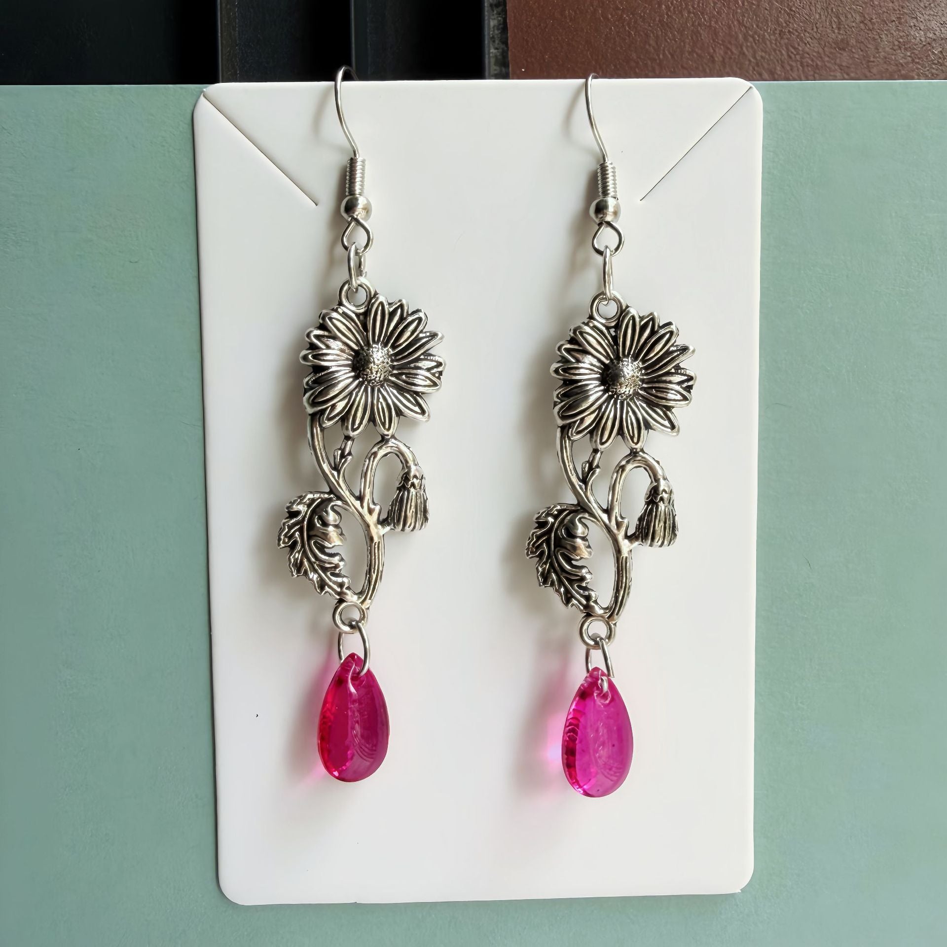 Exaggerated Flowers Drop Earrings For Women Featuring Alloy With Iron Ear Pins And Artificial Pearl Inlay