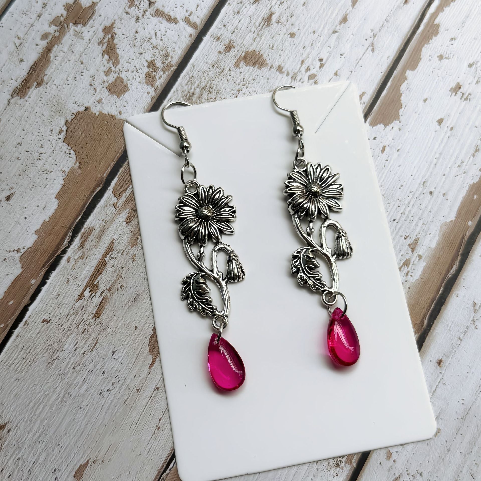 Exaggerated Flowers Drop Earrings For Women Featuring Alloy With Iron Ear Pins And Artificial Pearl Inlay