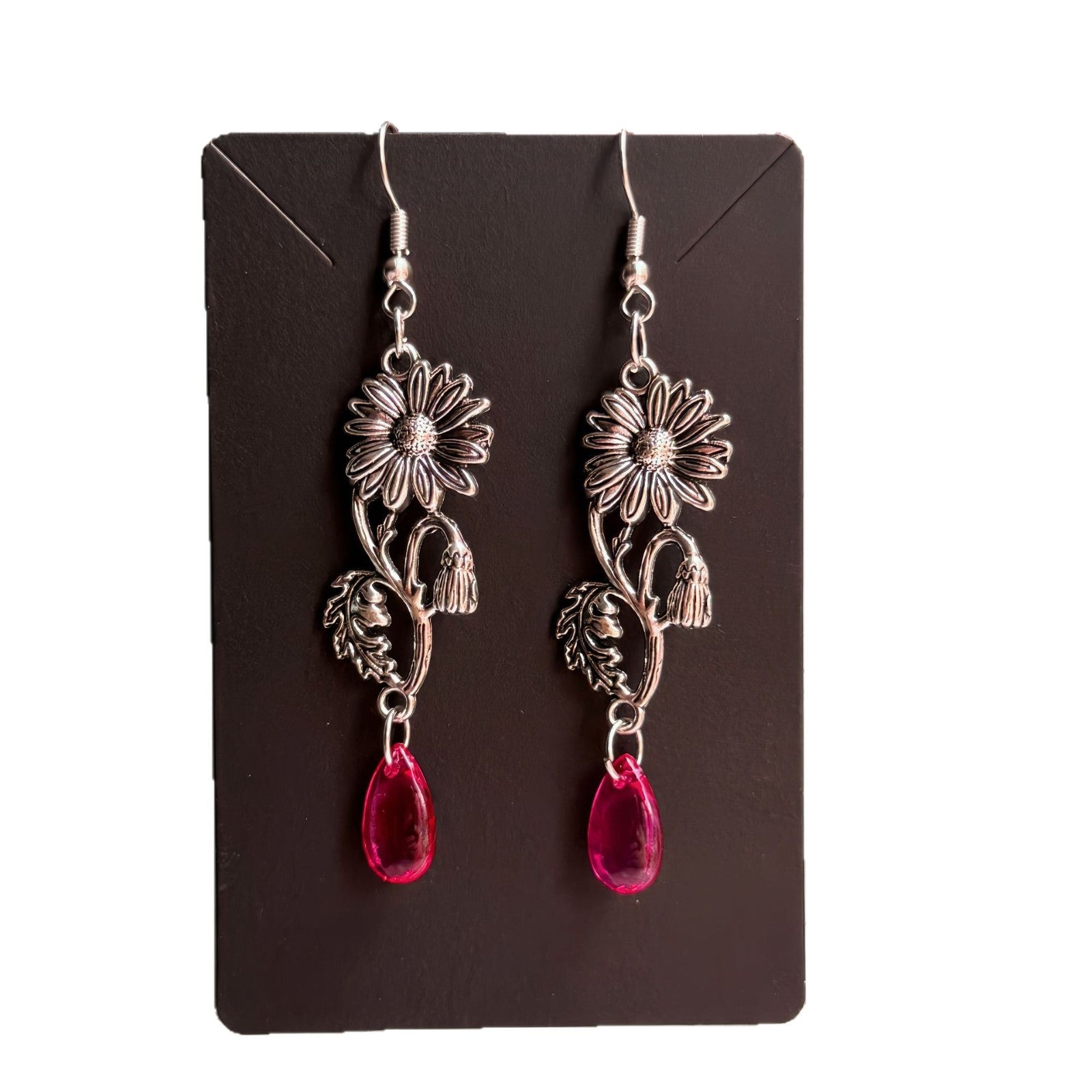 Exaggerated Flowers Drop Earrings For Women Featuring Alloy With Iron Ear Pins And Artificial Pearl Inlay