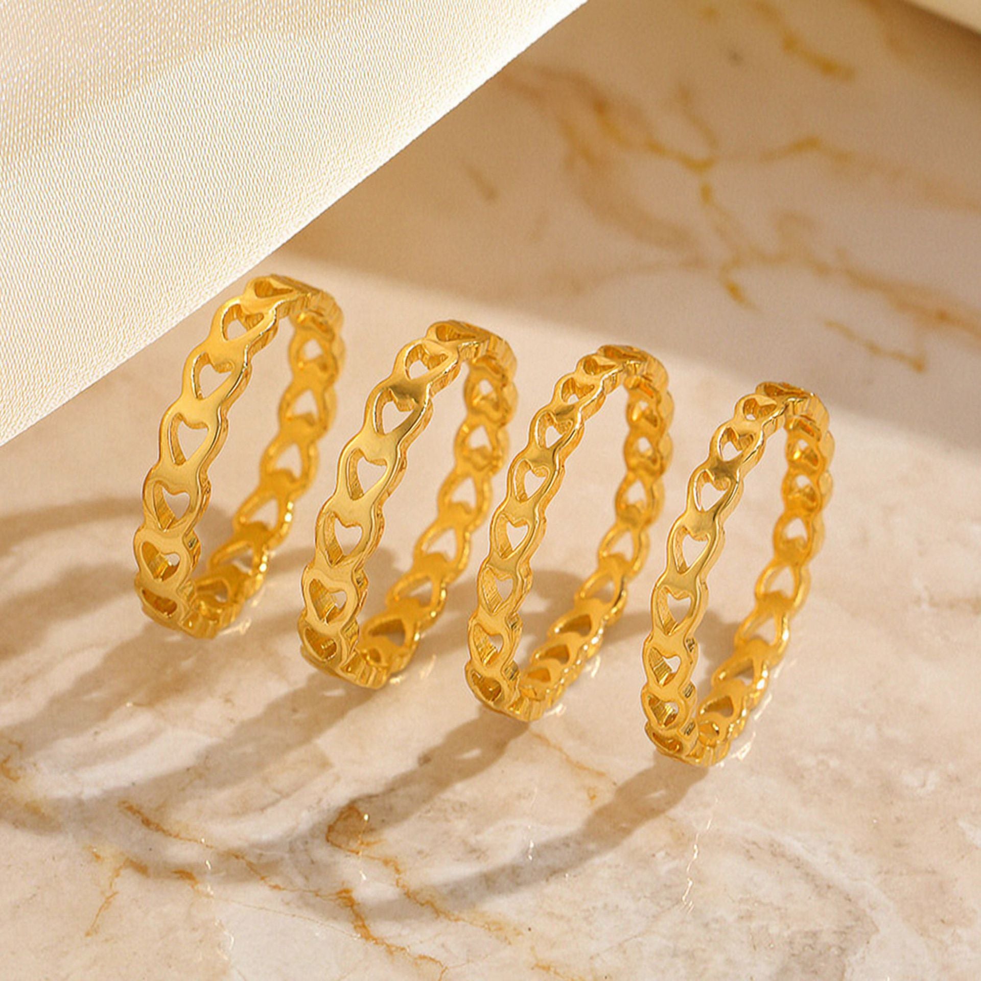 Heart Shape Gold Ring In Simple Style For Unisex, Made Of Durable 304 Stainless Steel