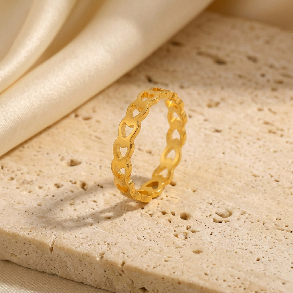 Heart Shape Gold Ring In Simple Style For Unisex, Made Of Durable 304 Stainless Steel