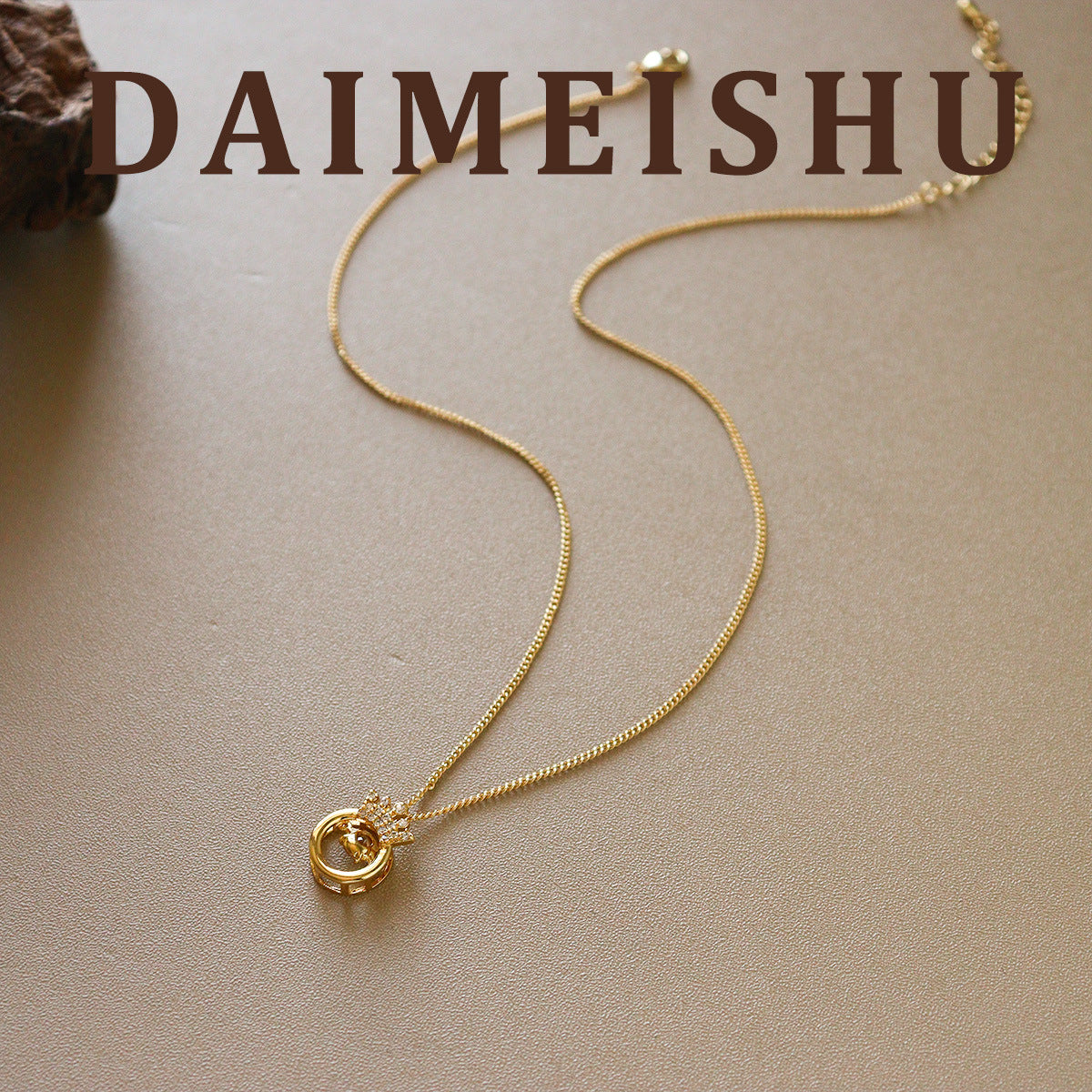 Crown Beading Pendant Necklace In Mixed Materials With Zircon Inlay And Beaded Chain, Copper Pendant For Women