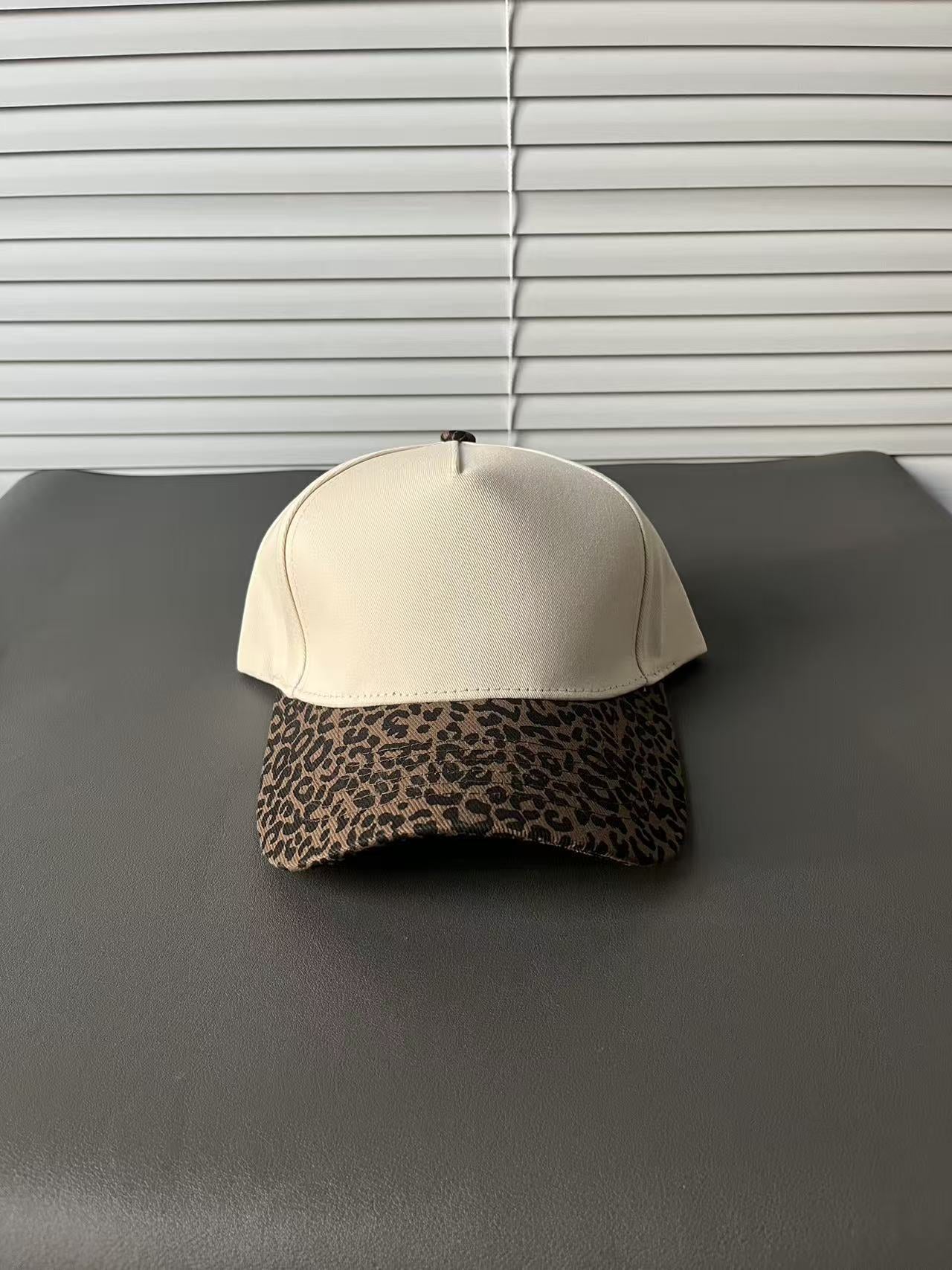 Color Block Baseball Cap With Wide Brim In Simple Style, Cotton Material Featuring Embroidery And UV Protection