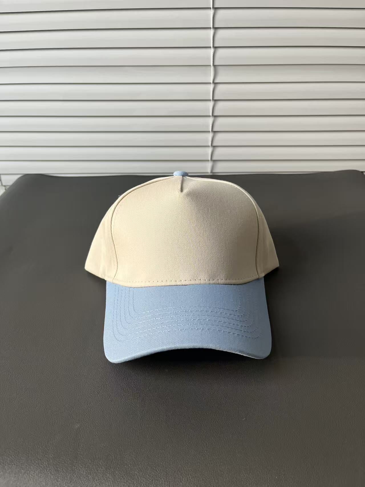 Color Block Baseball Cap With Wide Brim In Simple Style, Cotton Material Featuring Embroidery And UV Protection