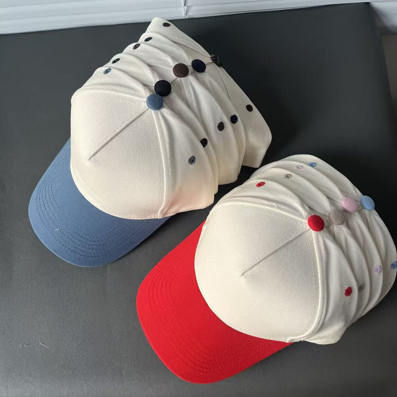 Color Block Baseball Cap With Wide Brim In Simple Style, Cotton Material Featuring Embroidery And UV Protection